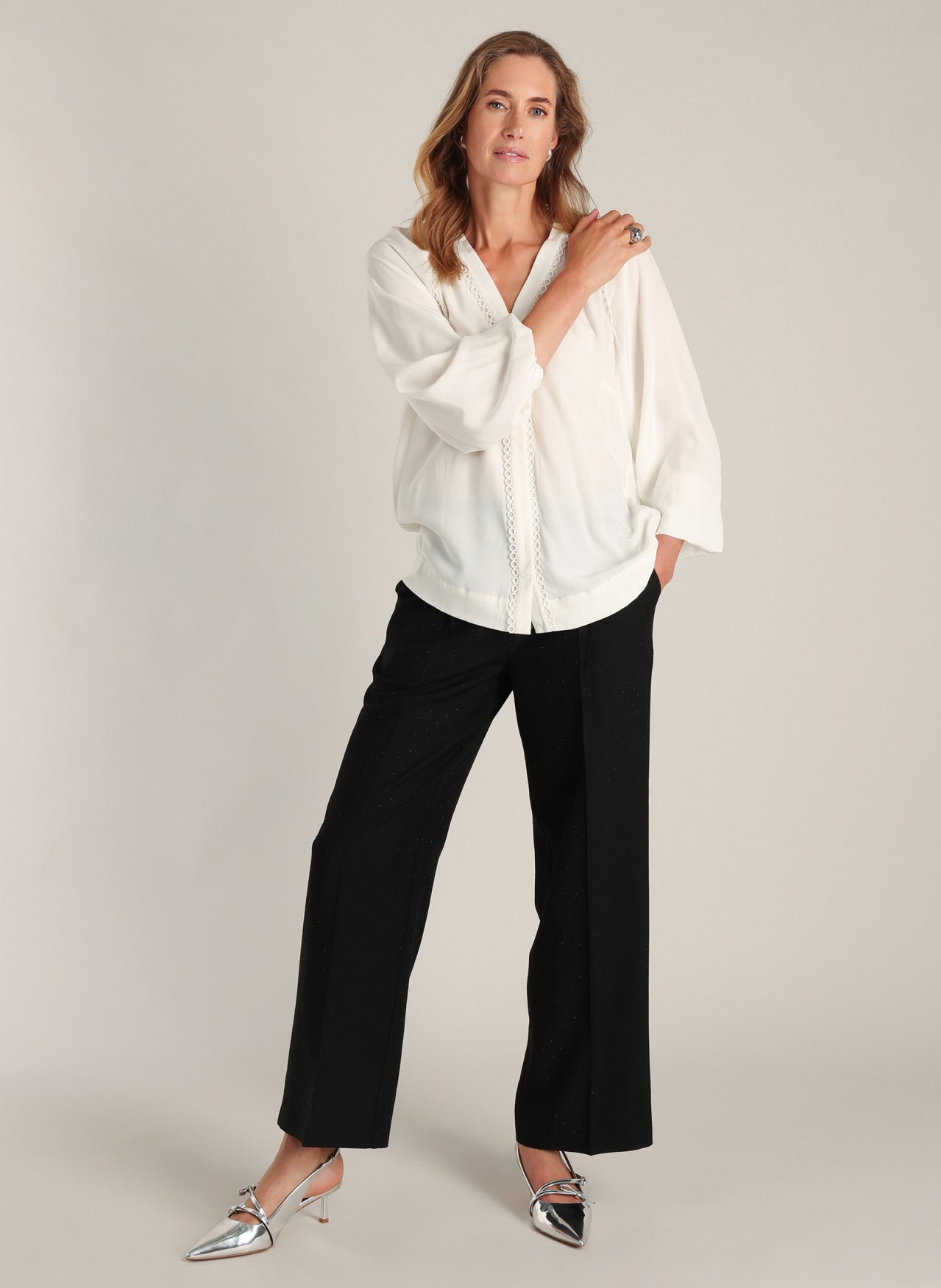 Dominika | Winter White