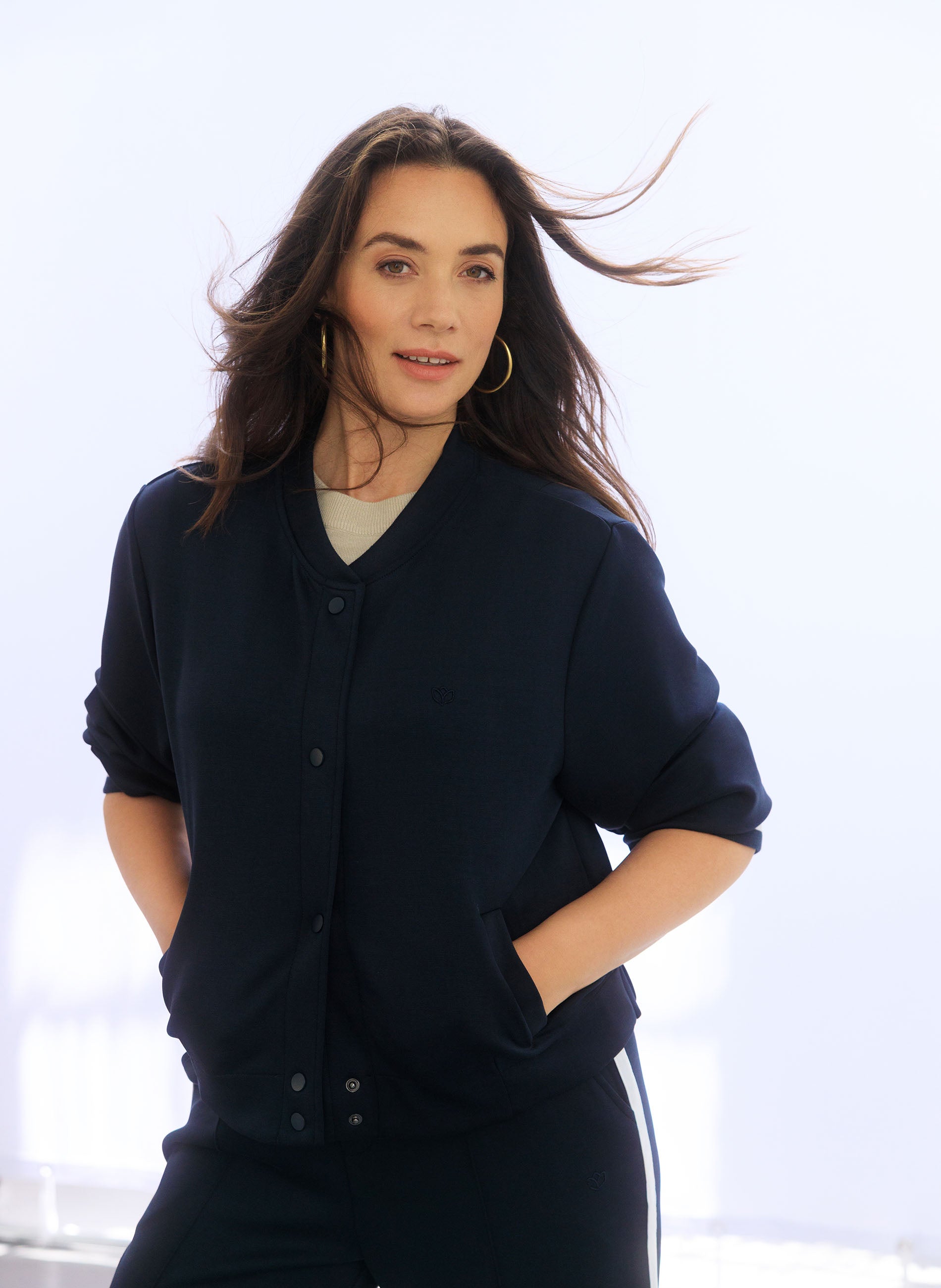 Ieva | Marineblau/Cremeweiß