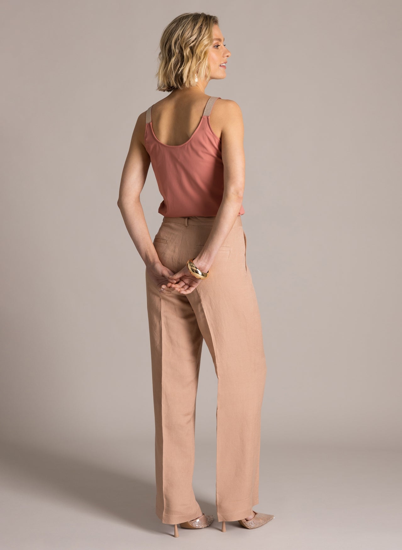 Salina Essential | Dark Terra