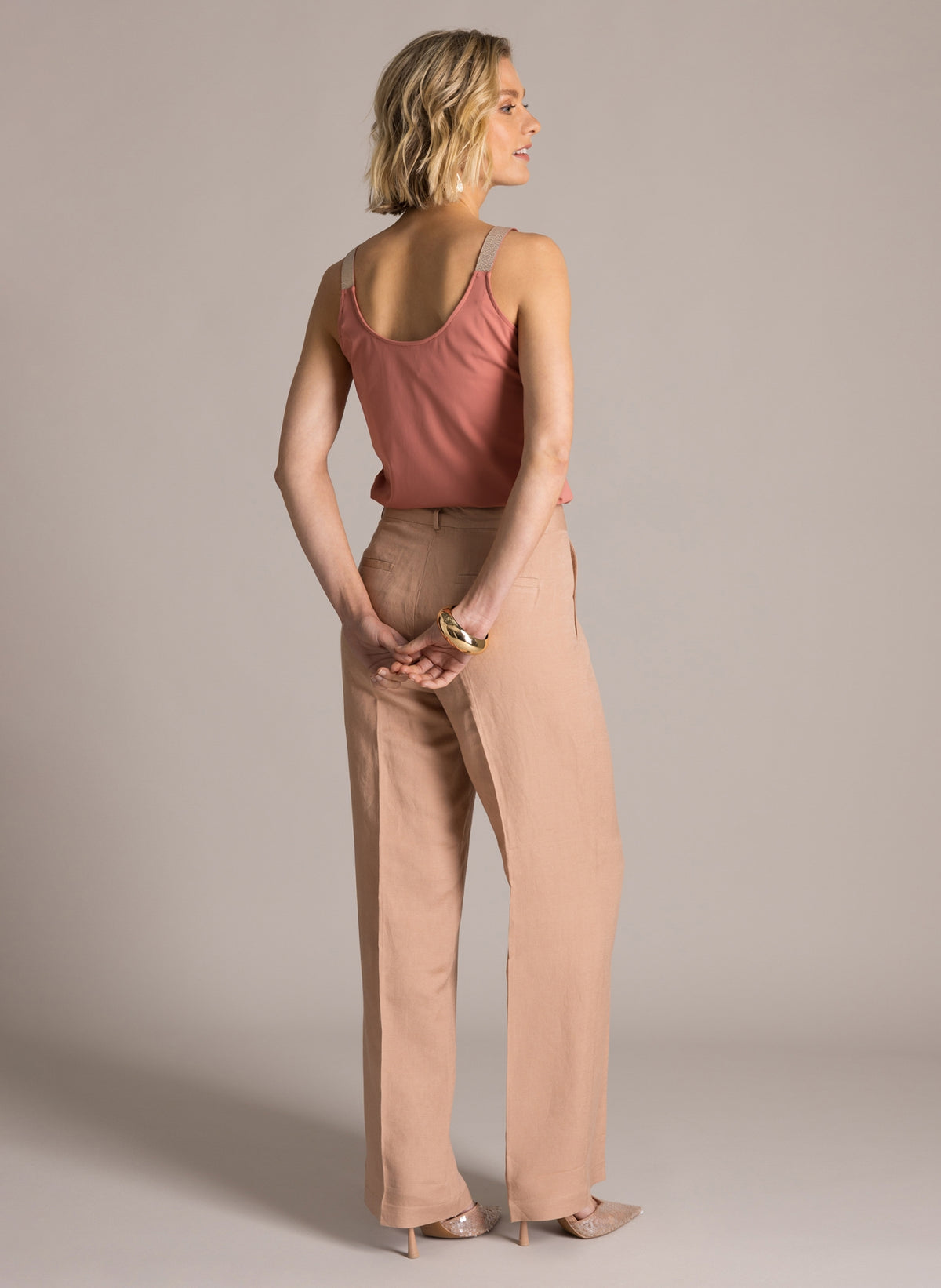 YYSalina Essential | Dark Terra