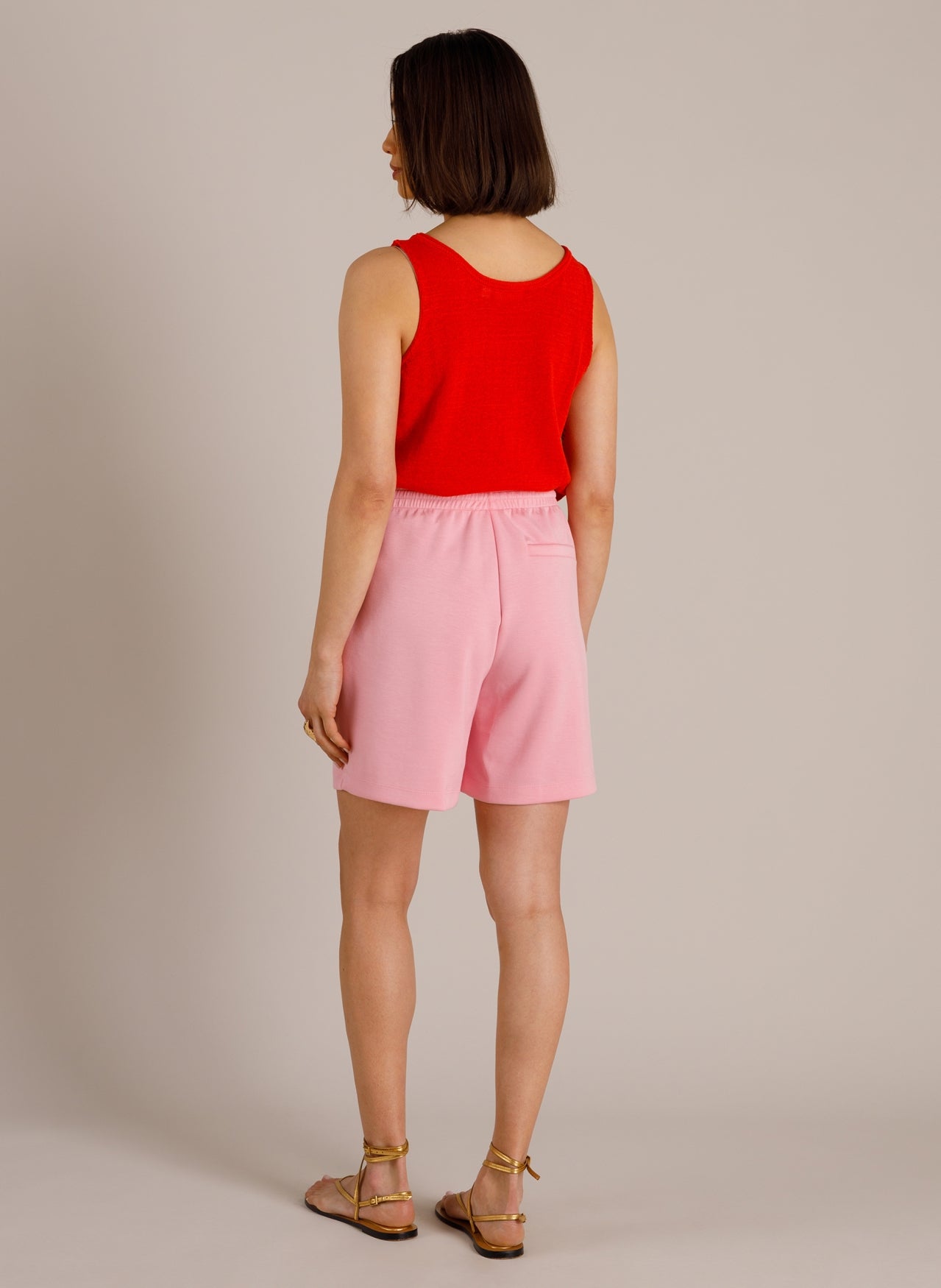 Maika | Hot Red