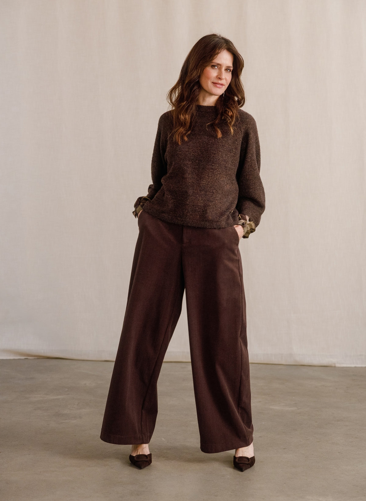 Uscha | Brown