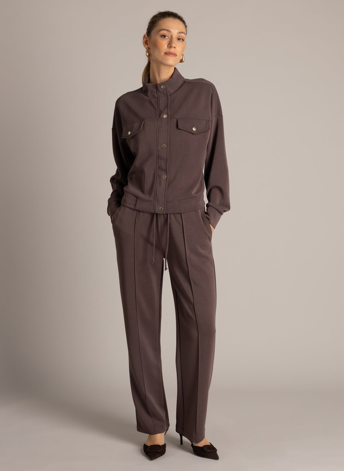Ulizia | Brown