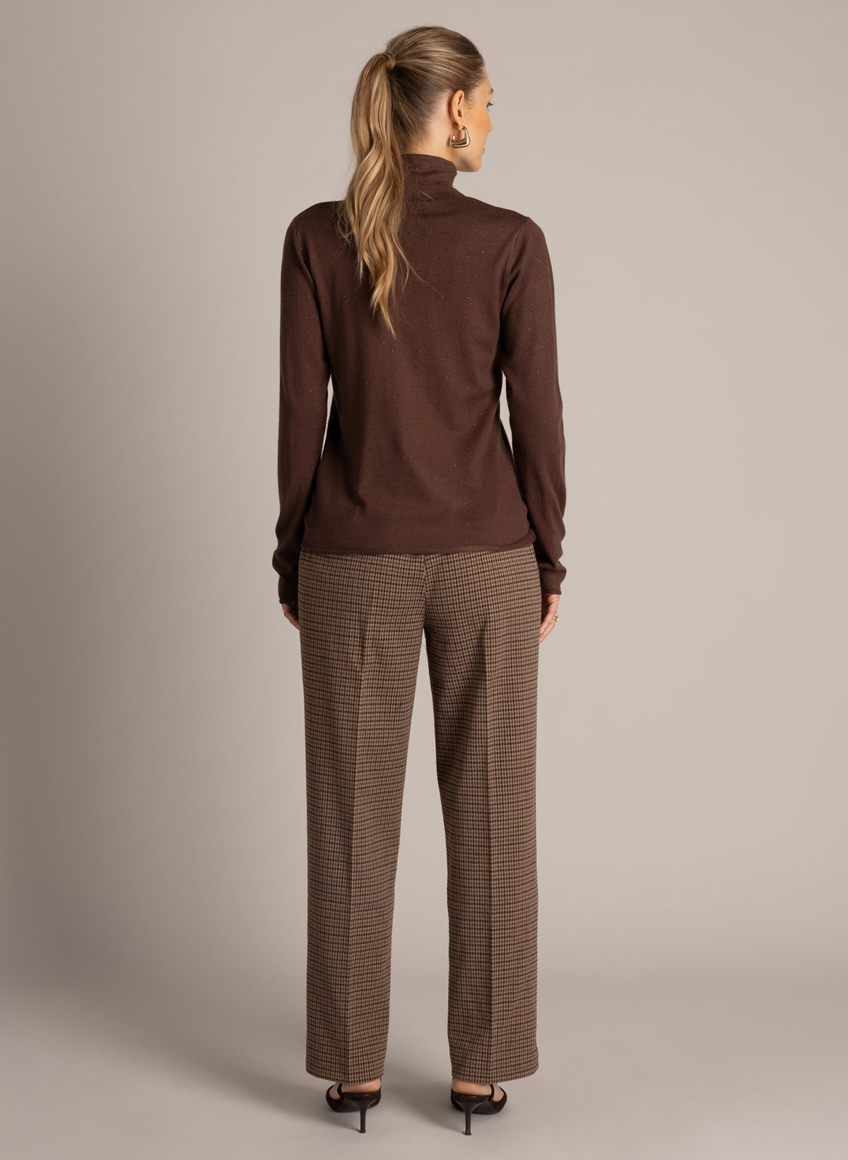 YYUlida | Red Brown