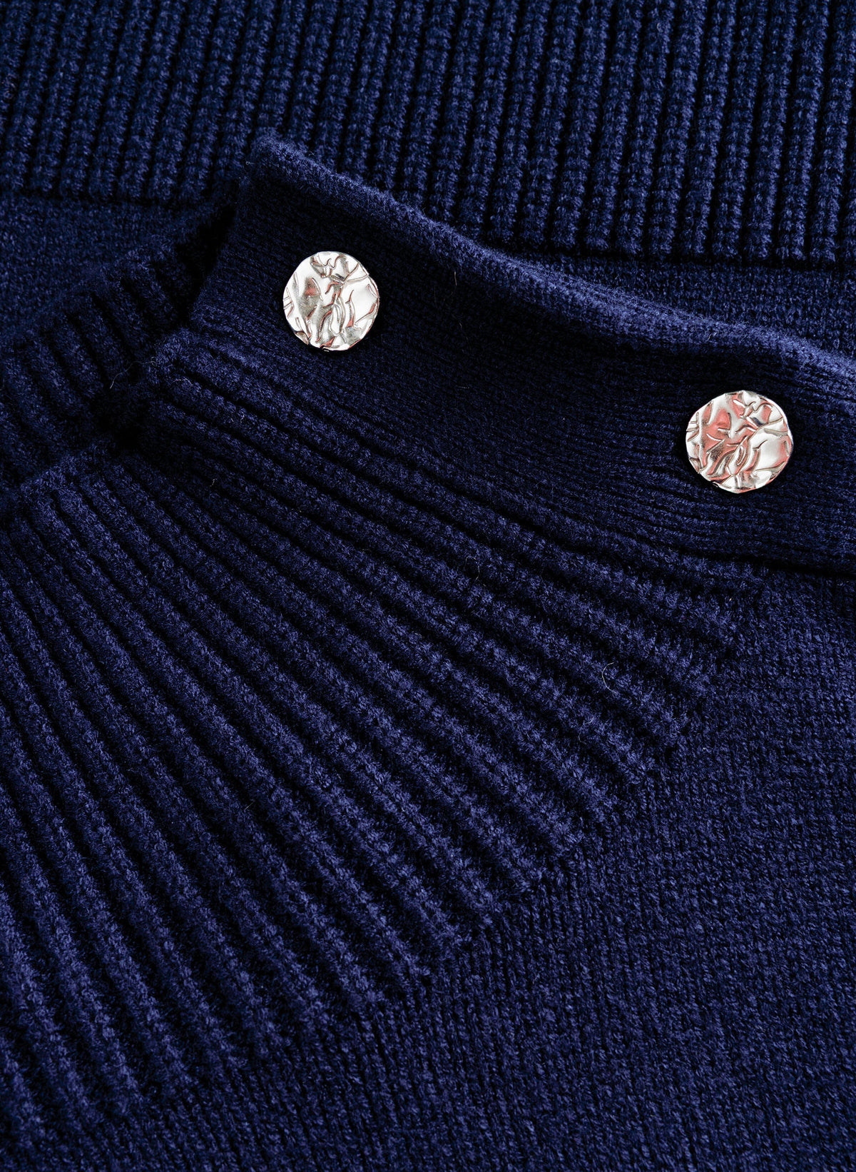 Chantal Essential | Dark Blue