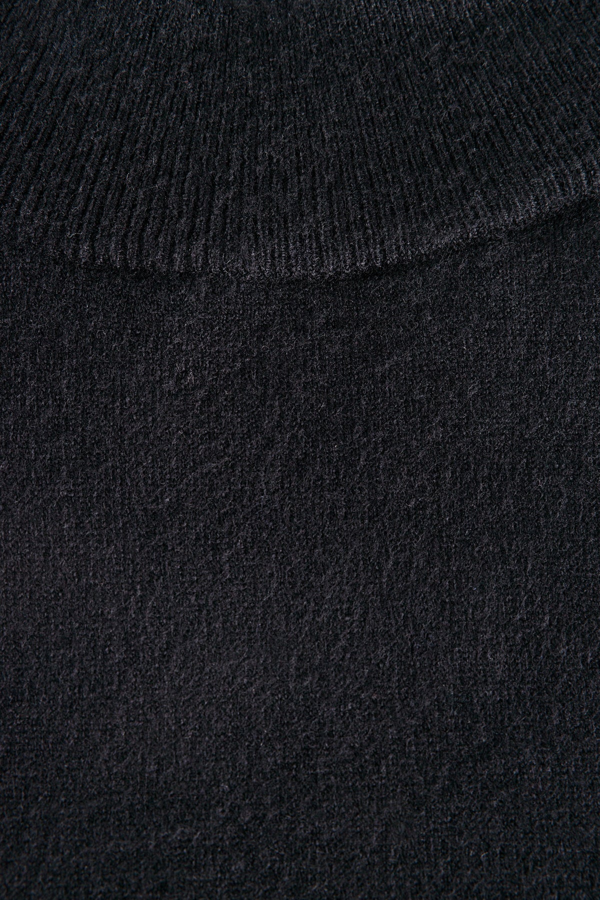 YYBobby Essential | Black