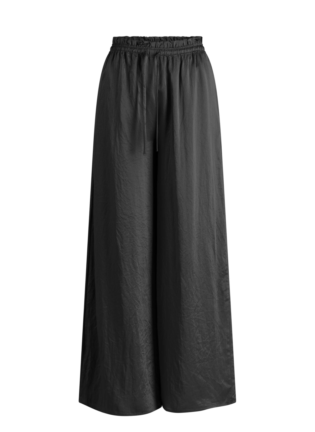 YYWynona | Black
