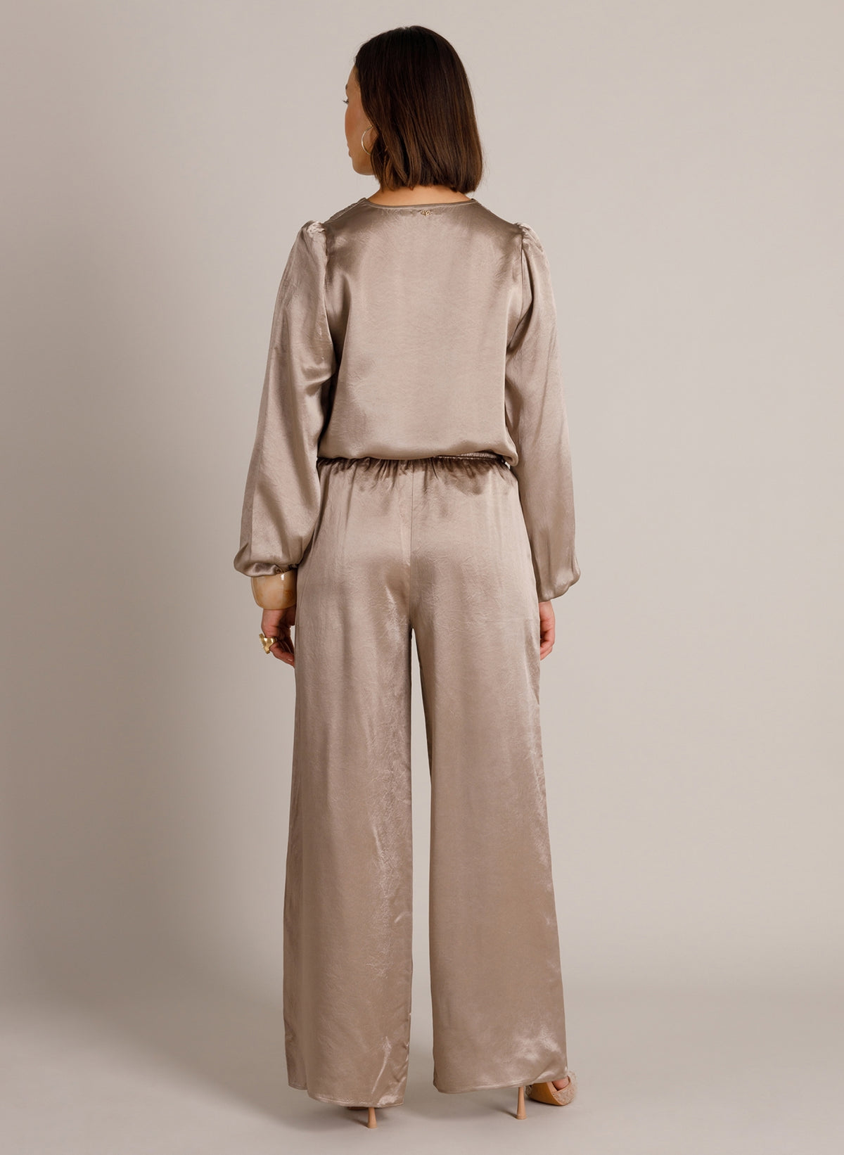 YYWynona | Taupe Grey