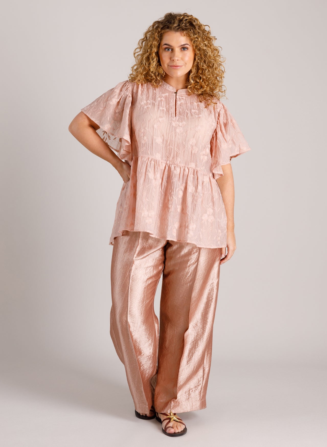 Laila | Rose Clay