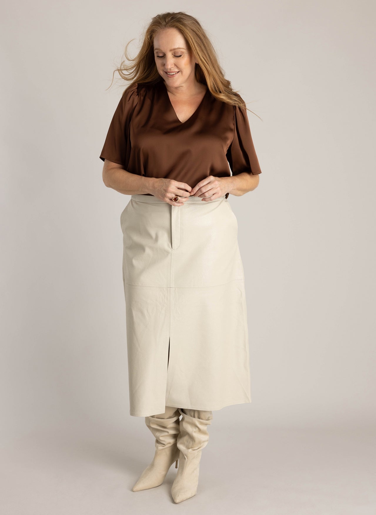 Tjitske Essential | Copper Brown