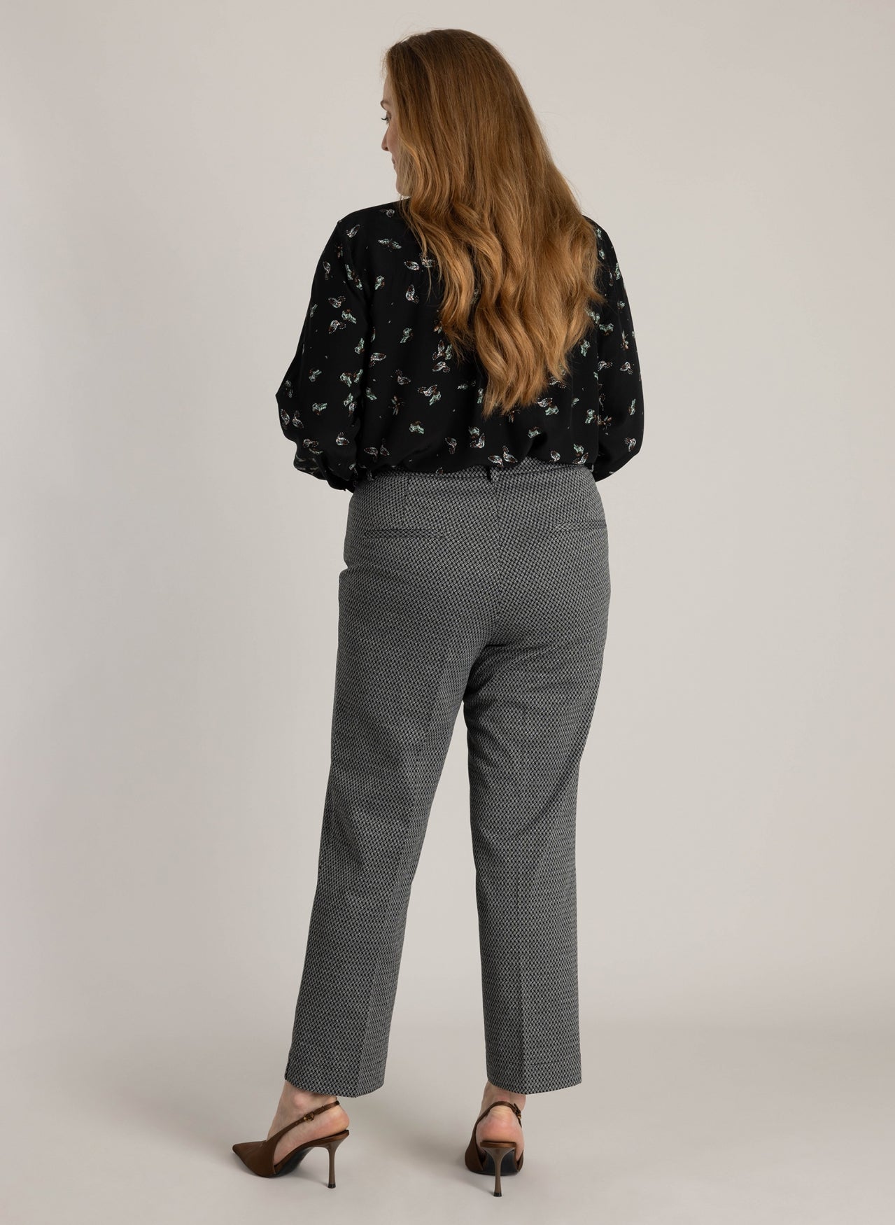 Helia | Black/Off White