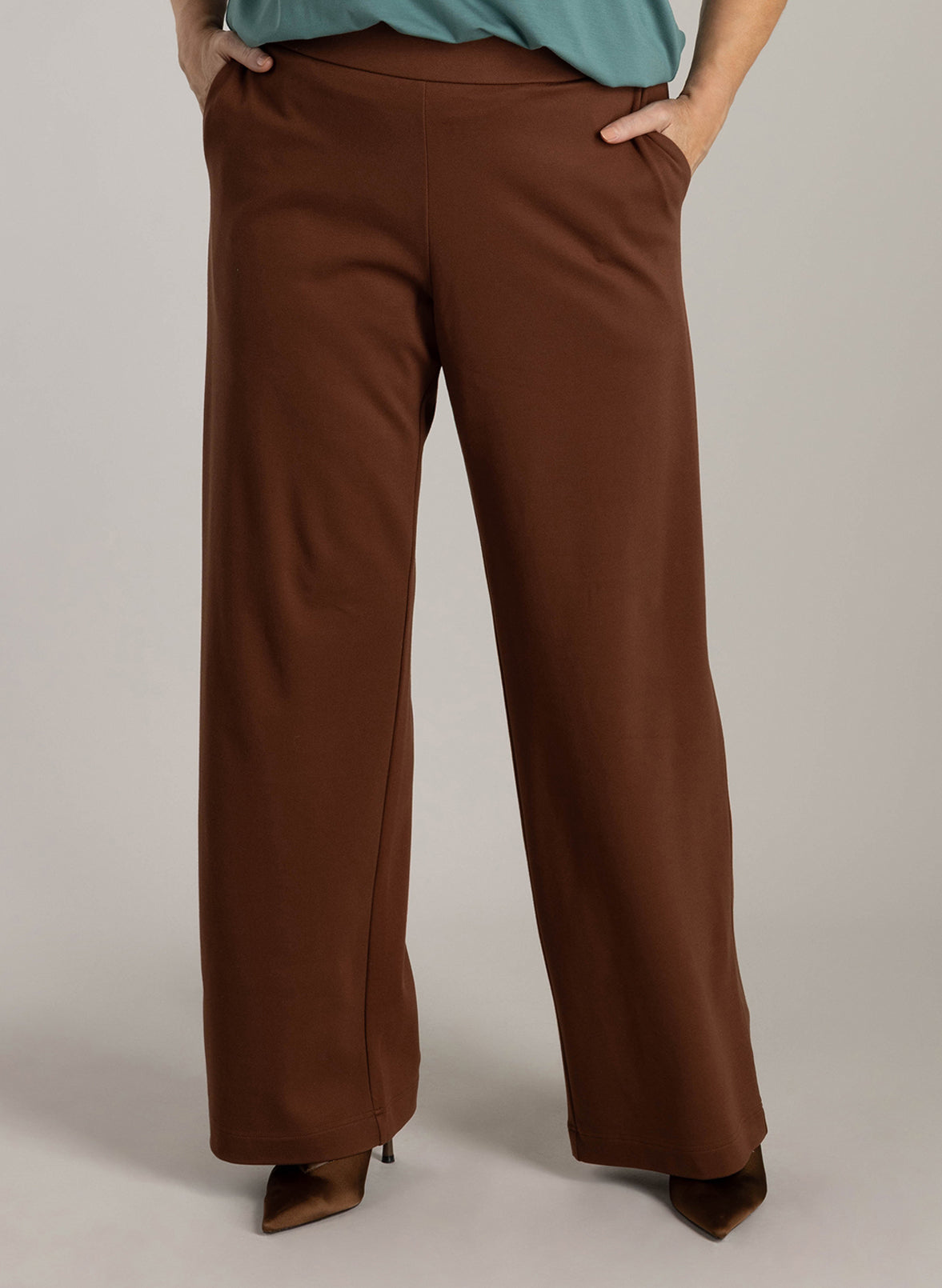 Nadeche Essential | Copper Brown