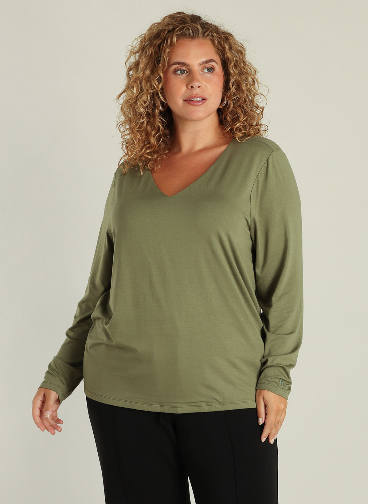 Guinevra | Grey Olive