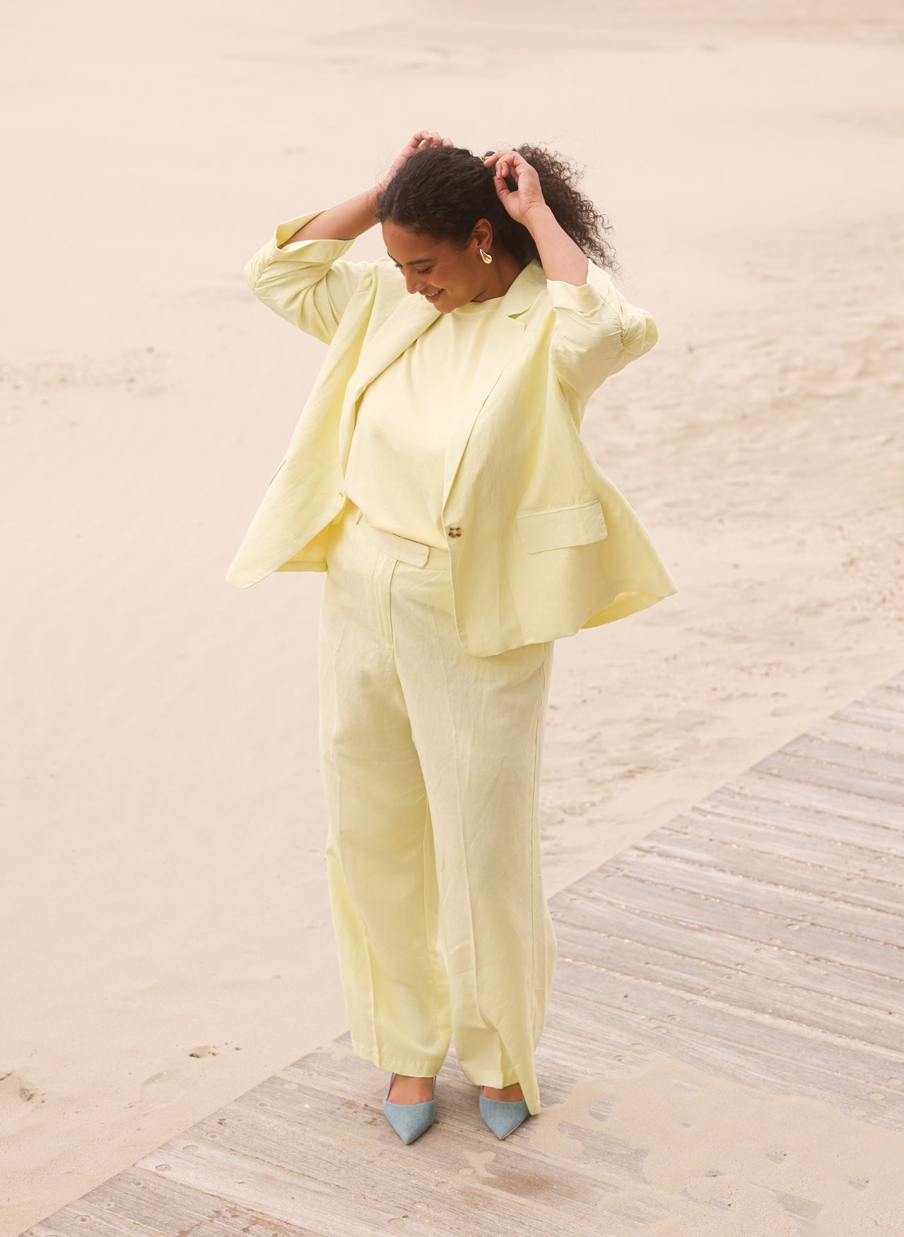 Hedwig Essential | Pastel Yellow
