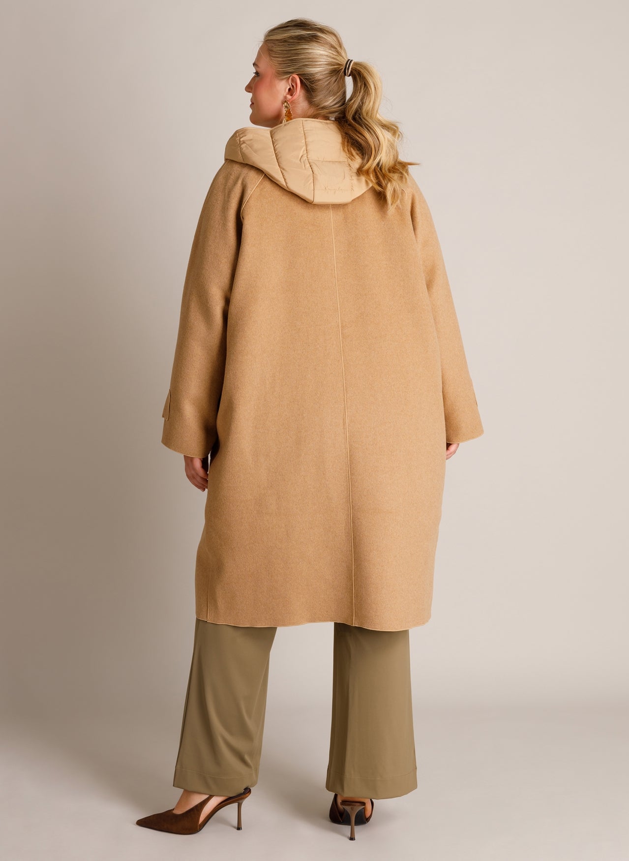 Rina | Camel