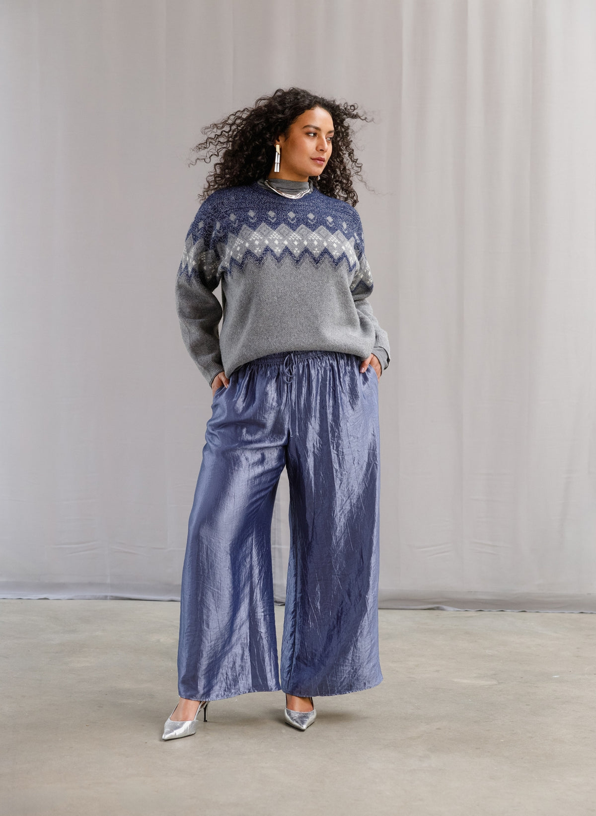Viviane | Faded Blue
