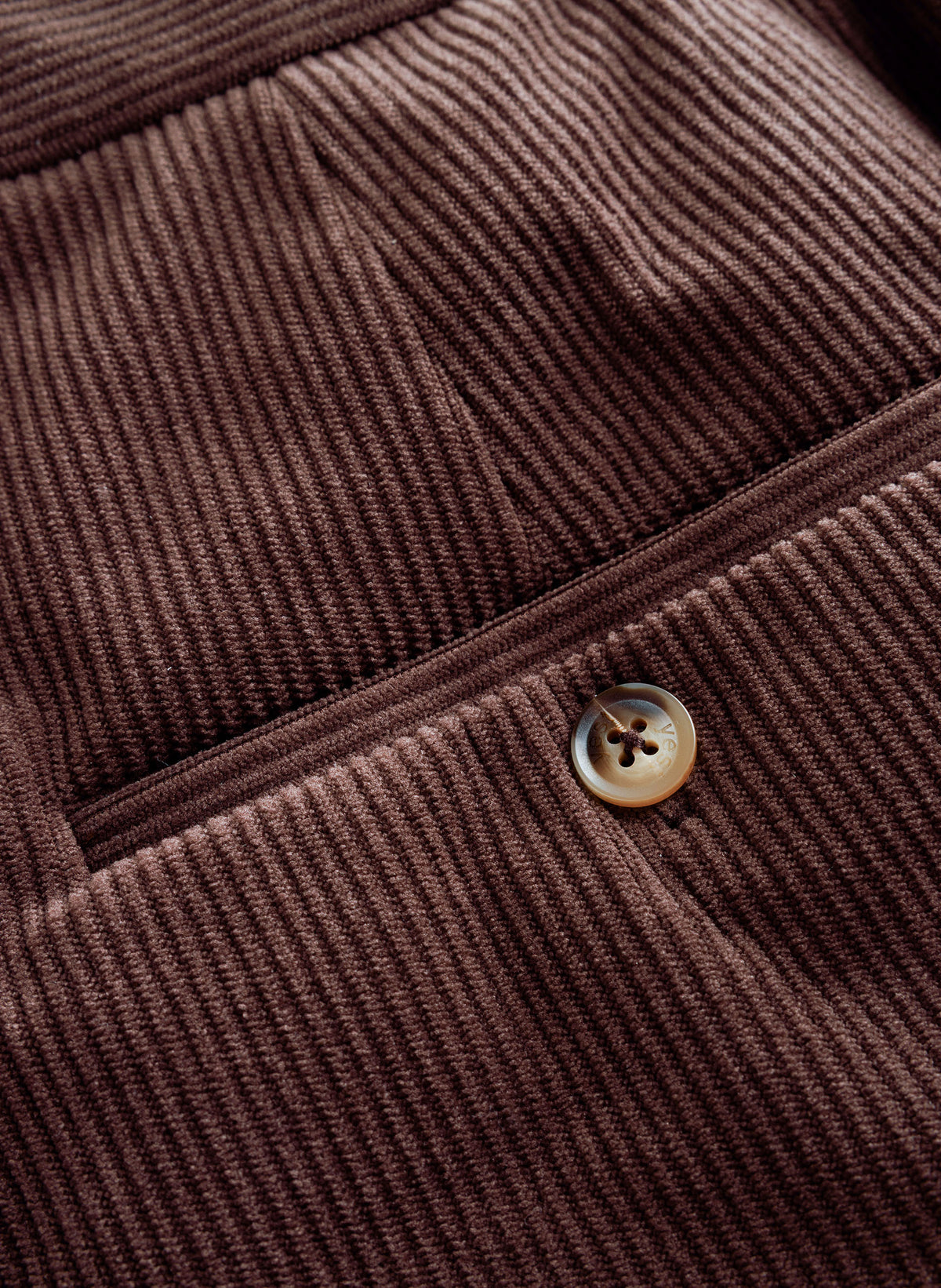 Vionna | Brown