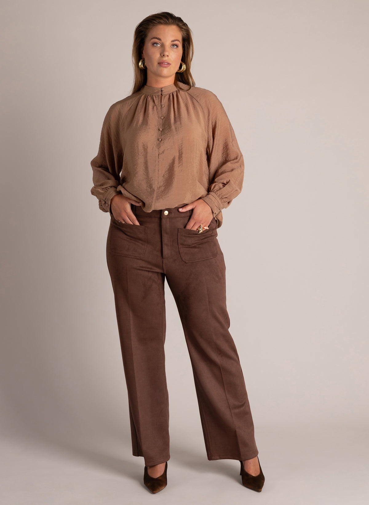 Vincenza | Dark Sand