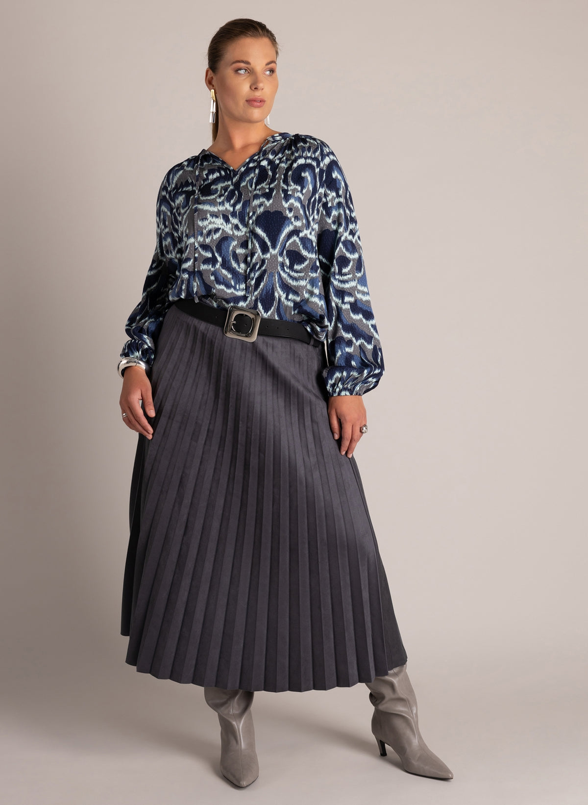 Vinka | Warm Grey/Multi Colo