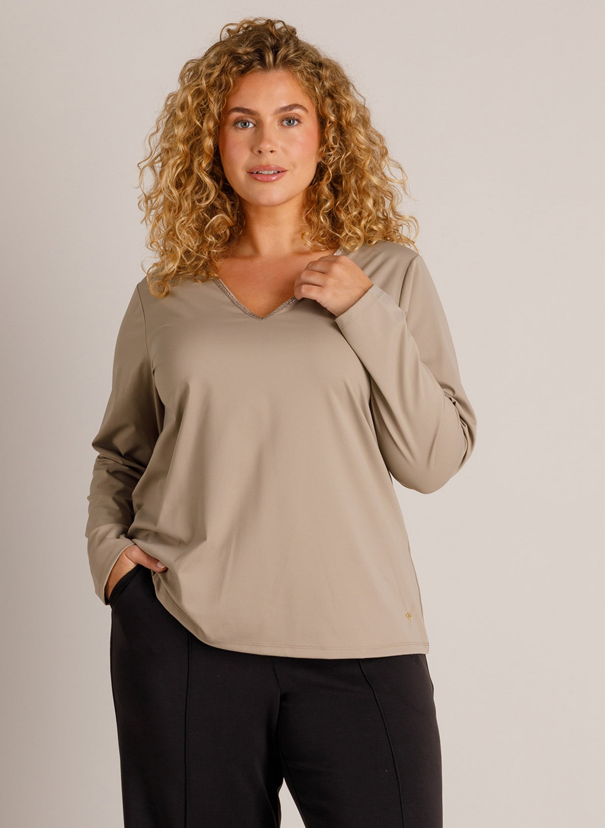 YCZada | Taupe Grey