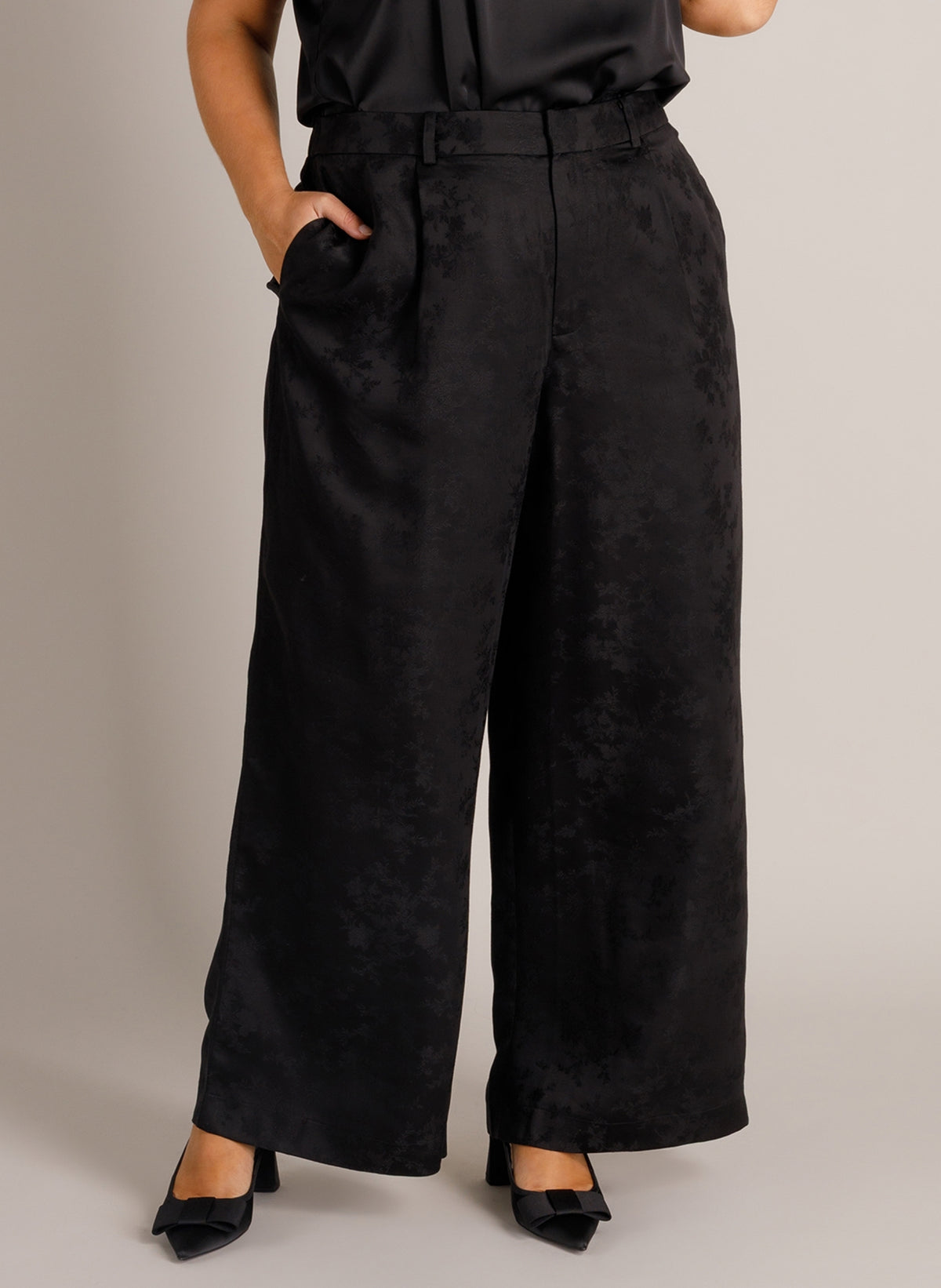 YCZelma | Black