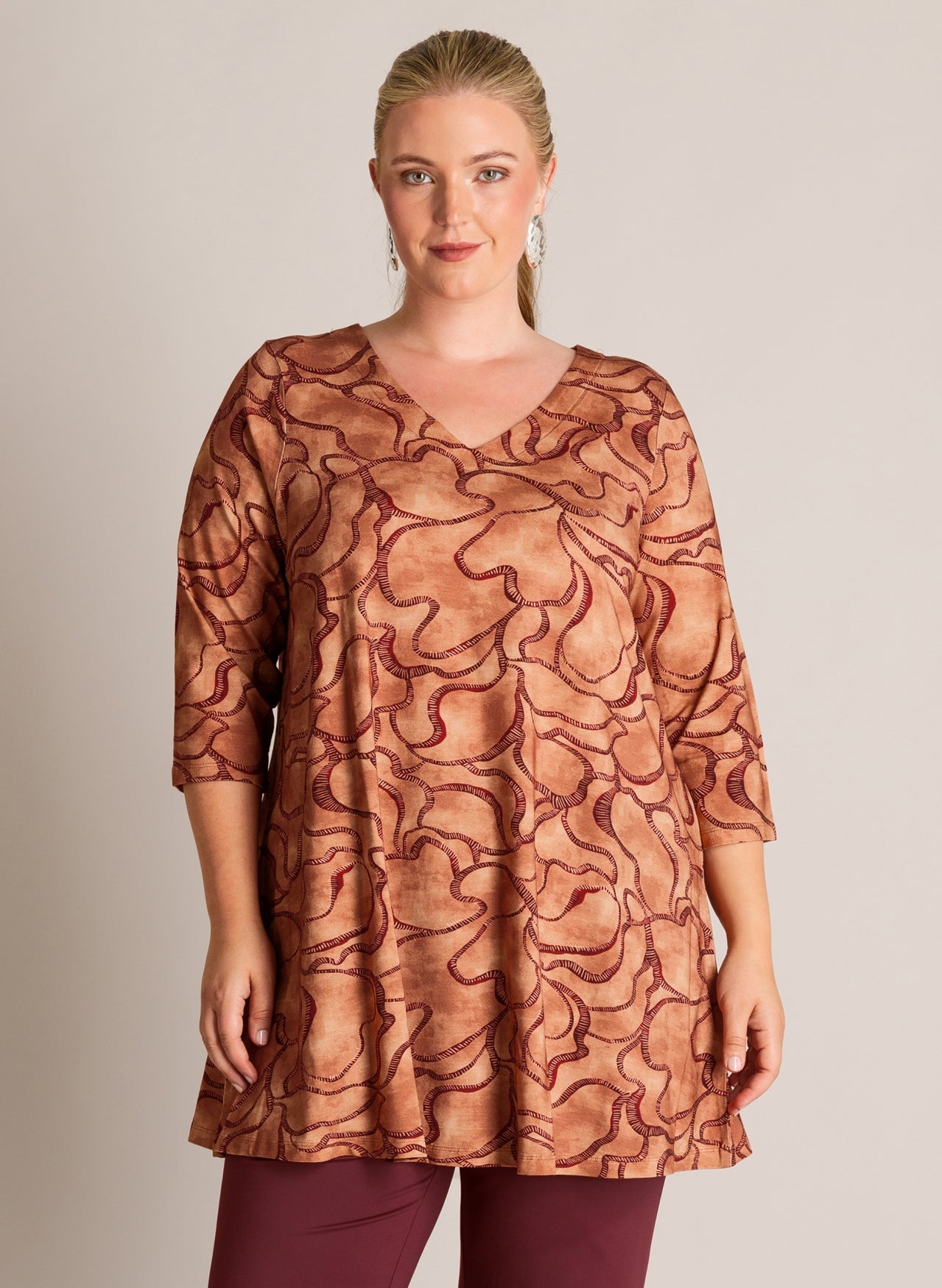 Tory | Warm Beige/Multi Col