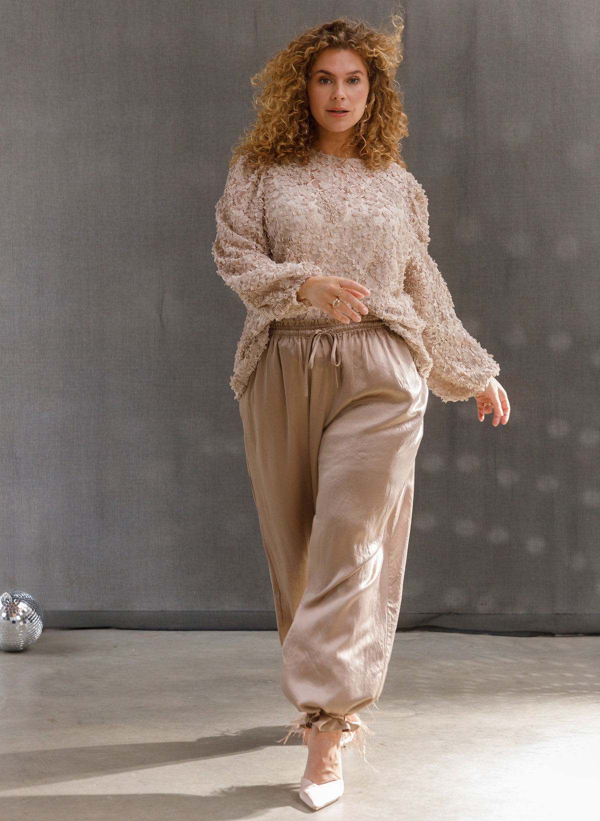 YCZorya | Taupe Grey