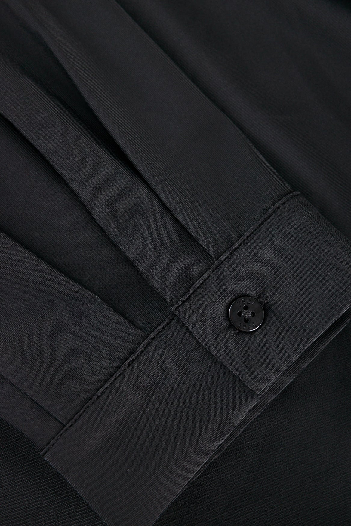 YCZira | Black