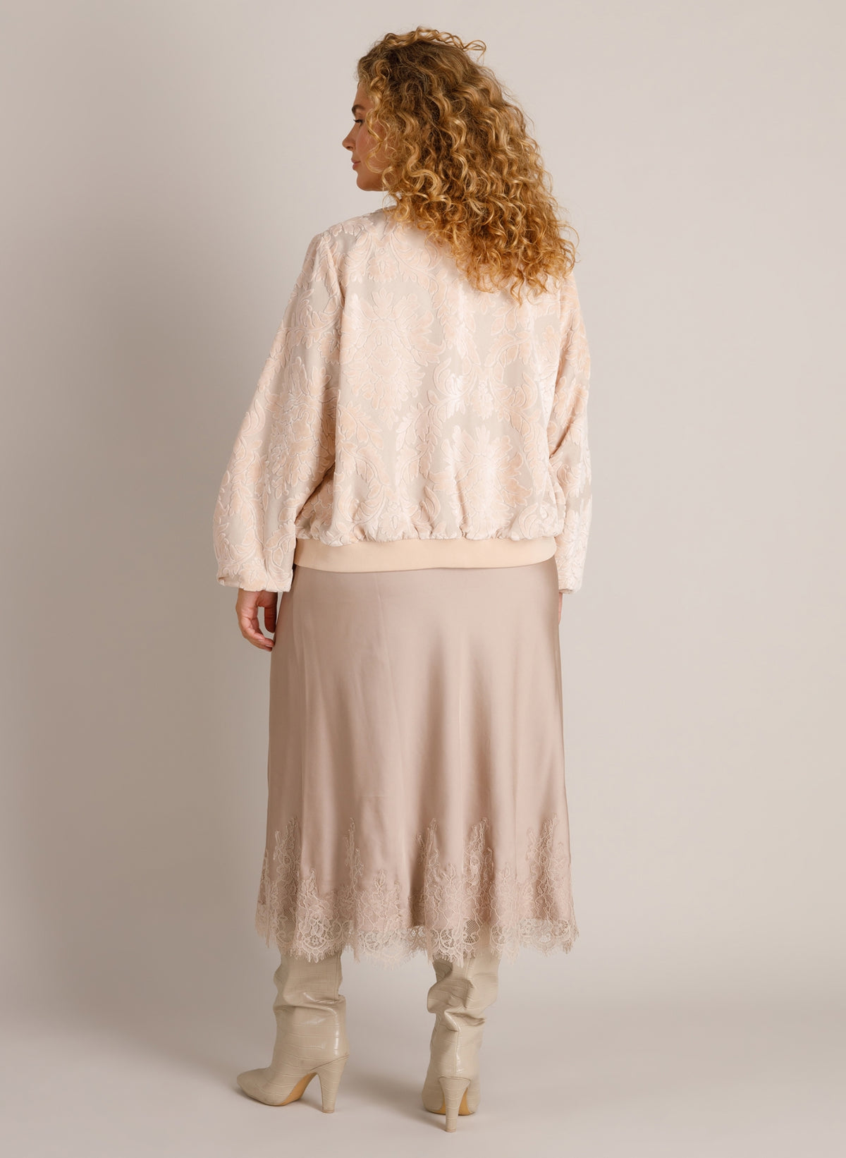 YCZanella | Pastel Grey