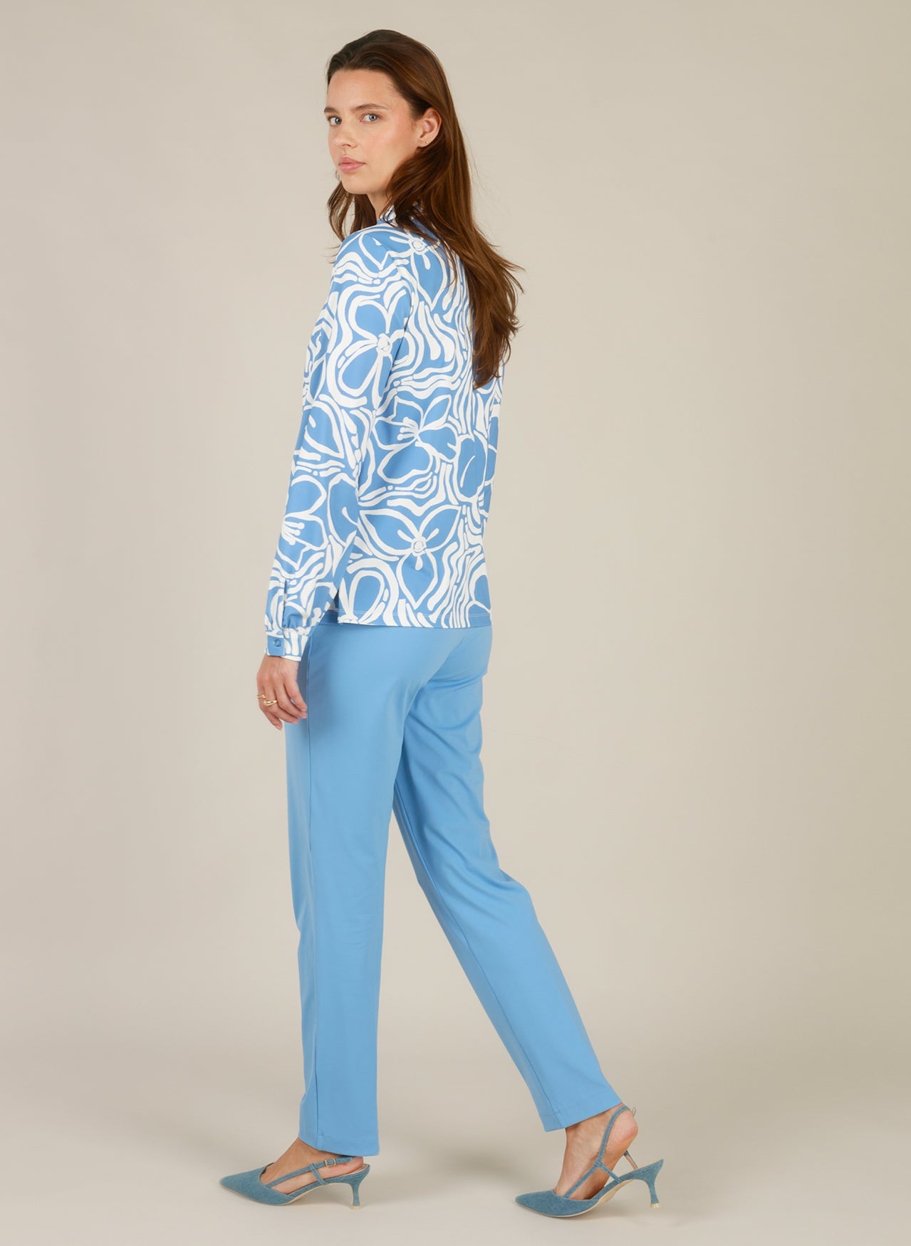 Cornelia Essential | Uniform Blue