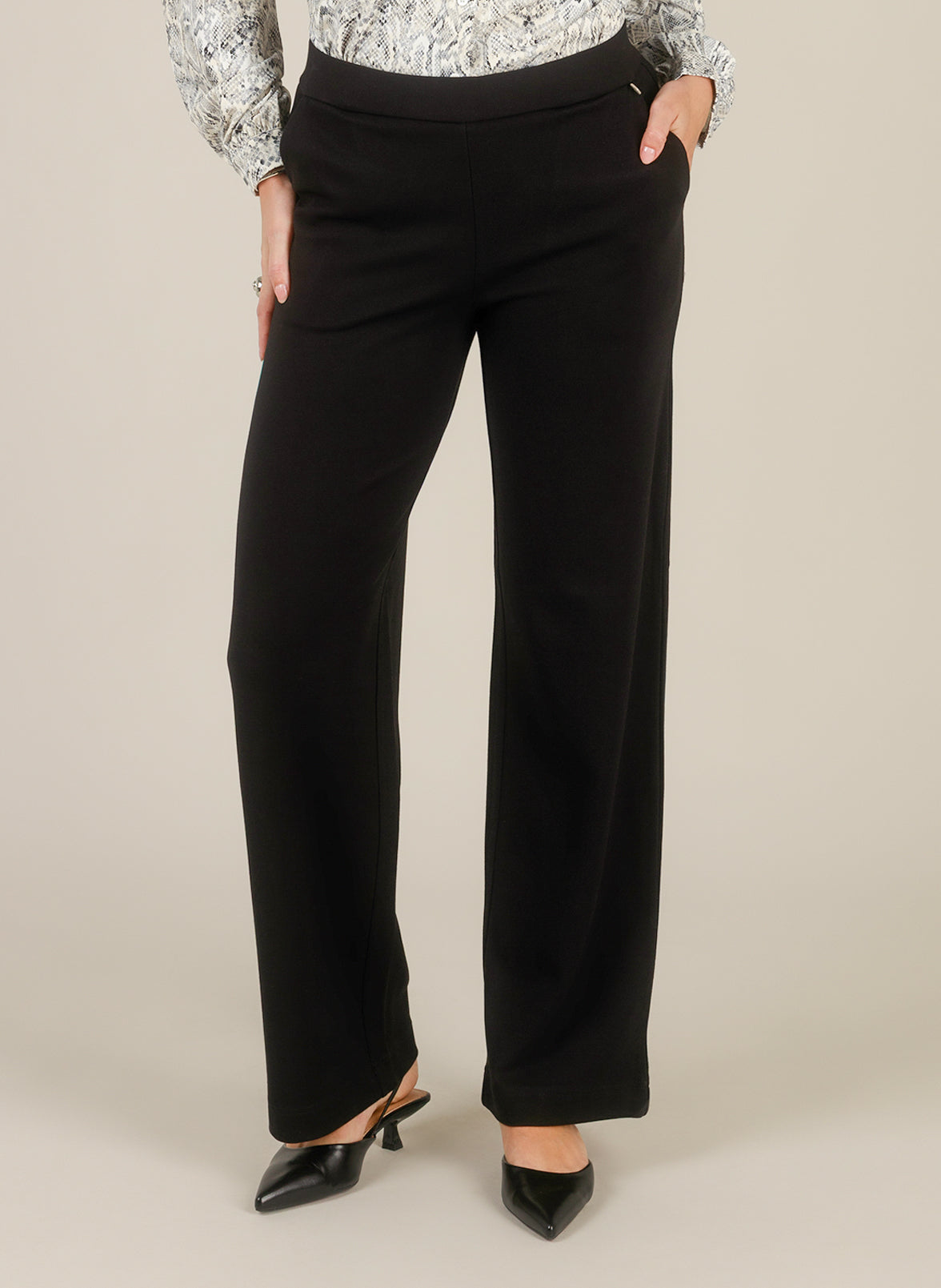 Paloma Essential | Schwarz