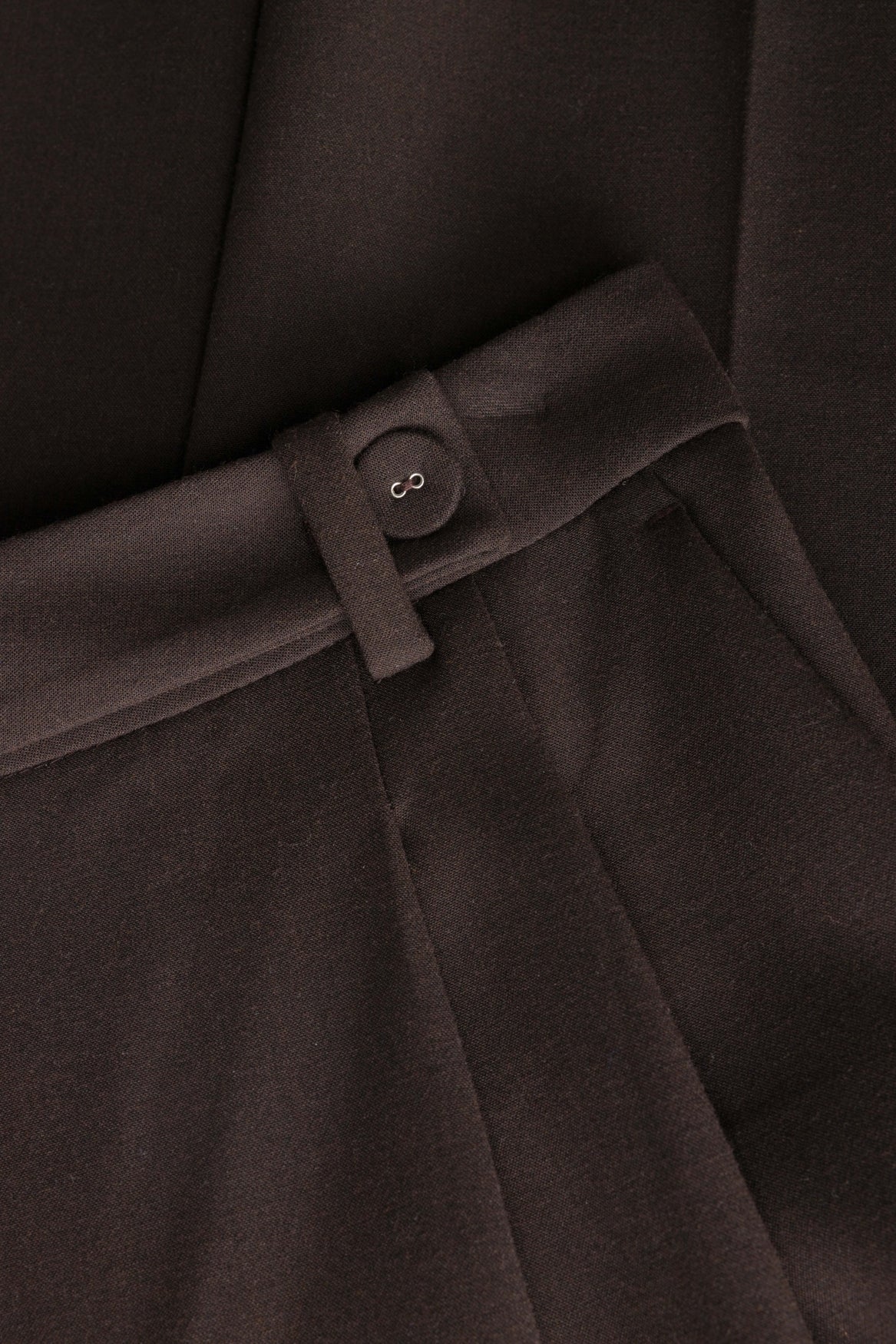 Usandra | Brown