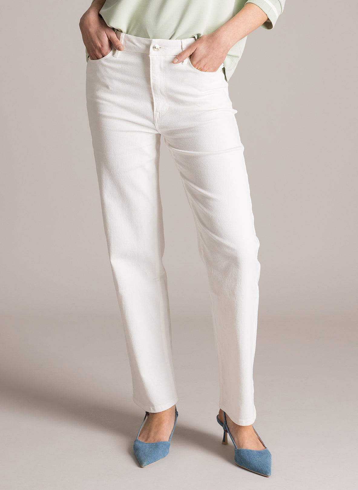 Karin | Off White
