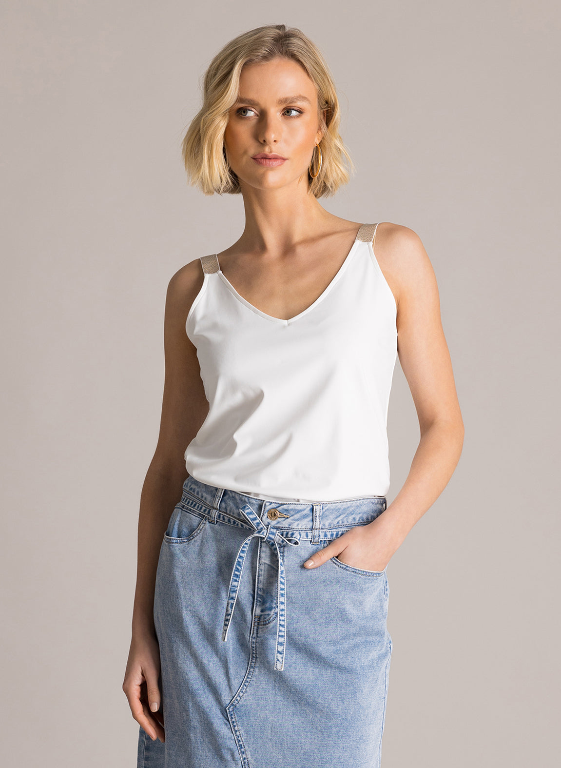 YYSalina Essential | Off White
