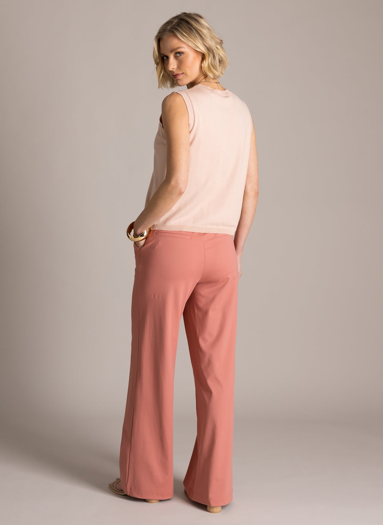 Naleya Essential | Dark Terra