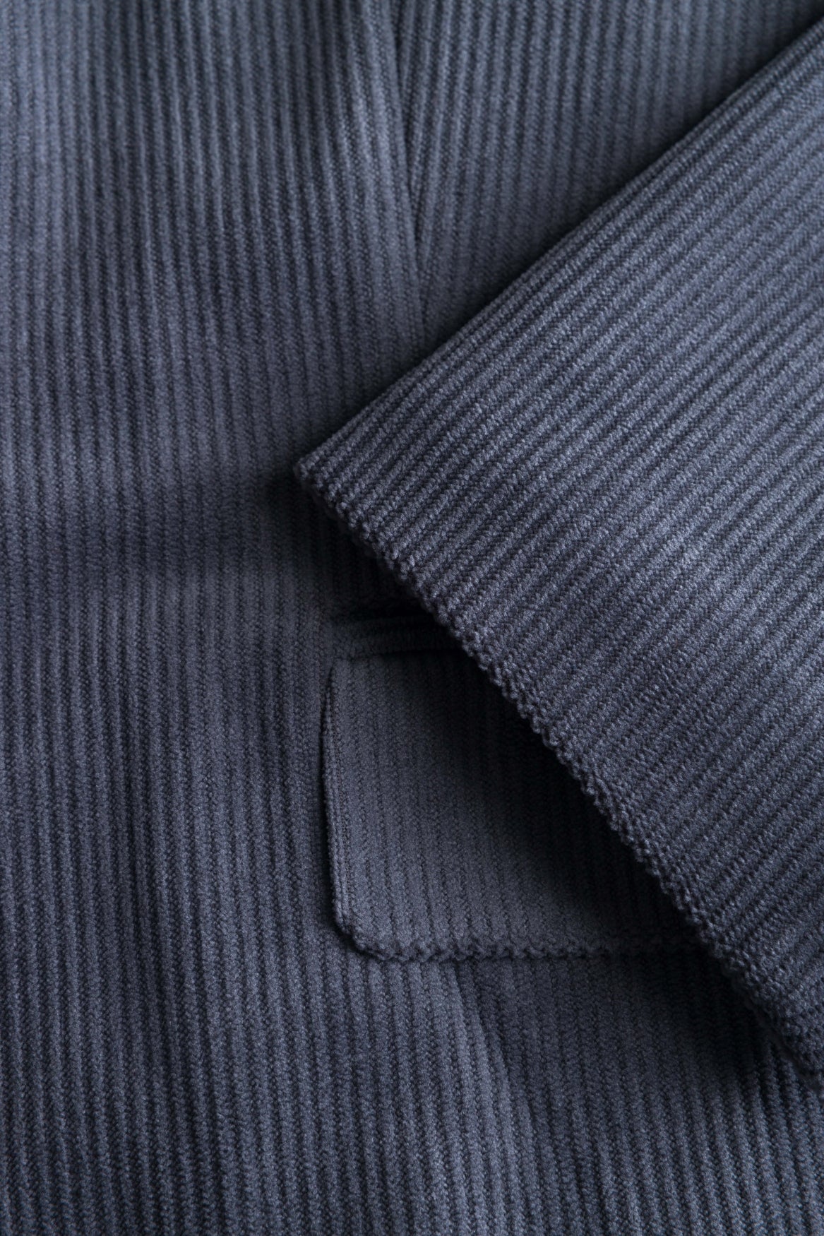 Ulaina | Warm Grey