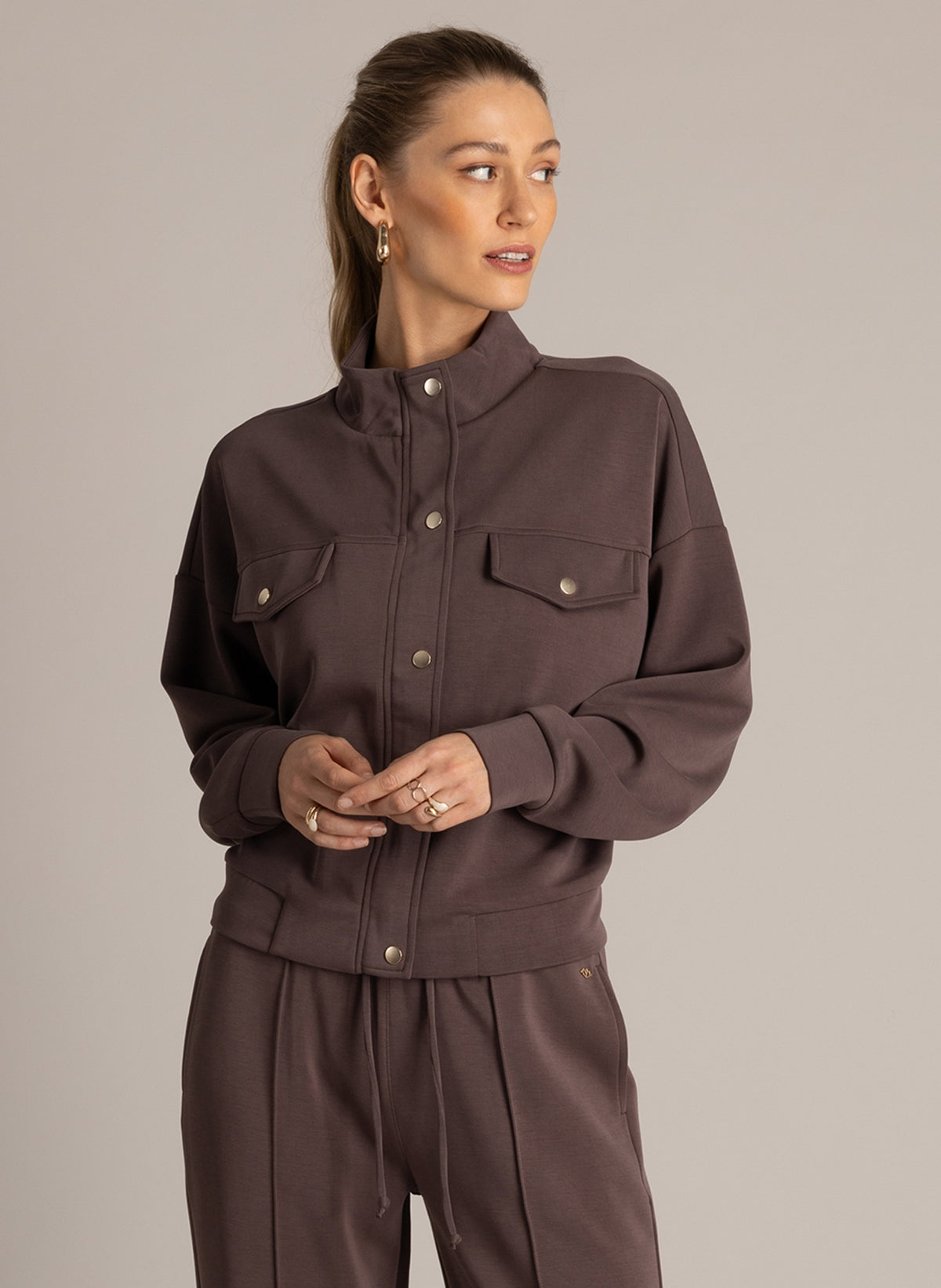Ulizia | Brown