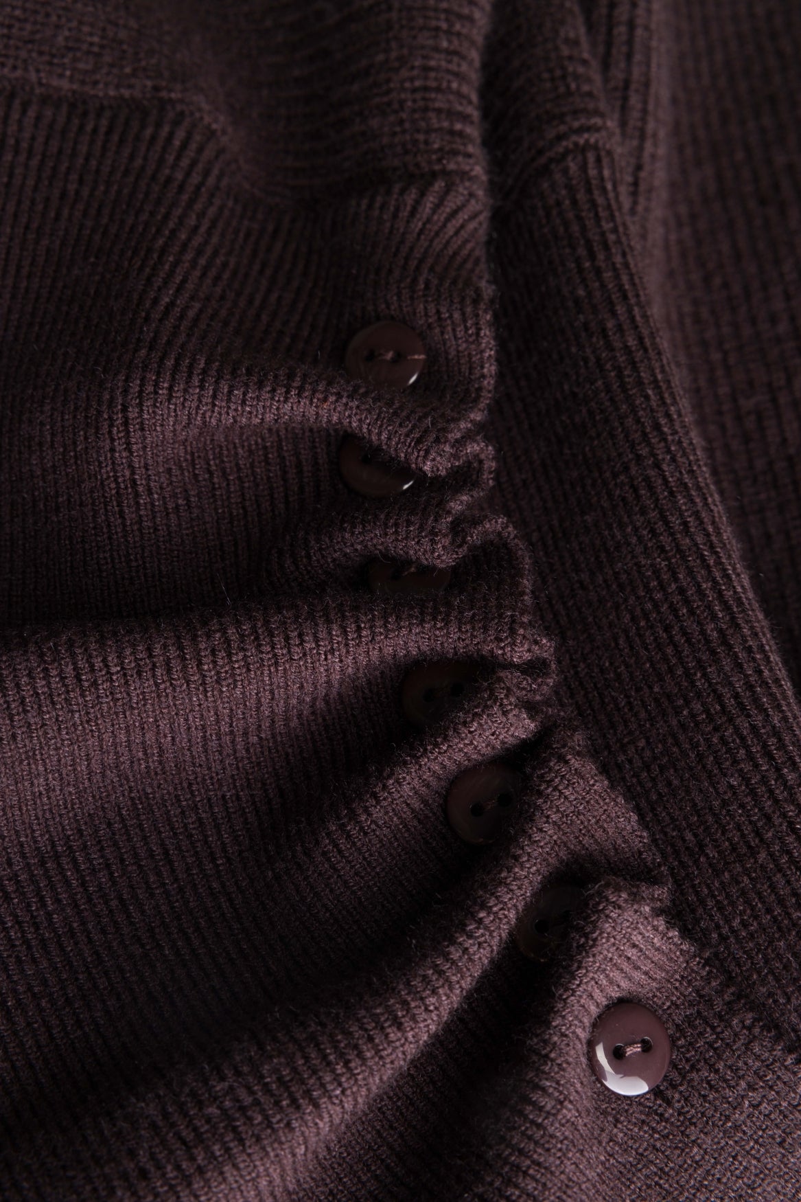 Ulvaine | Brown