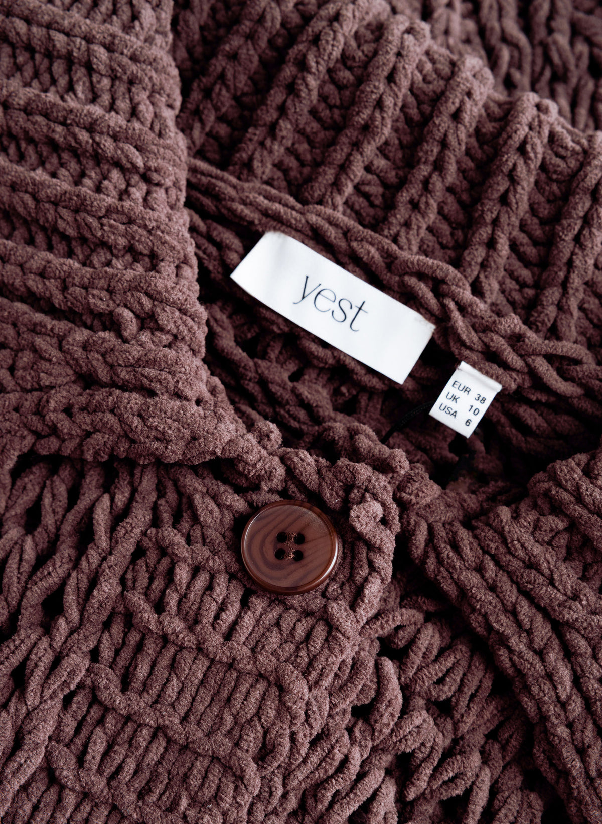 Ursel | Brown