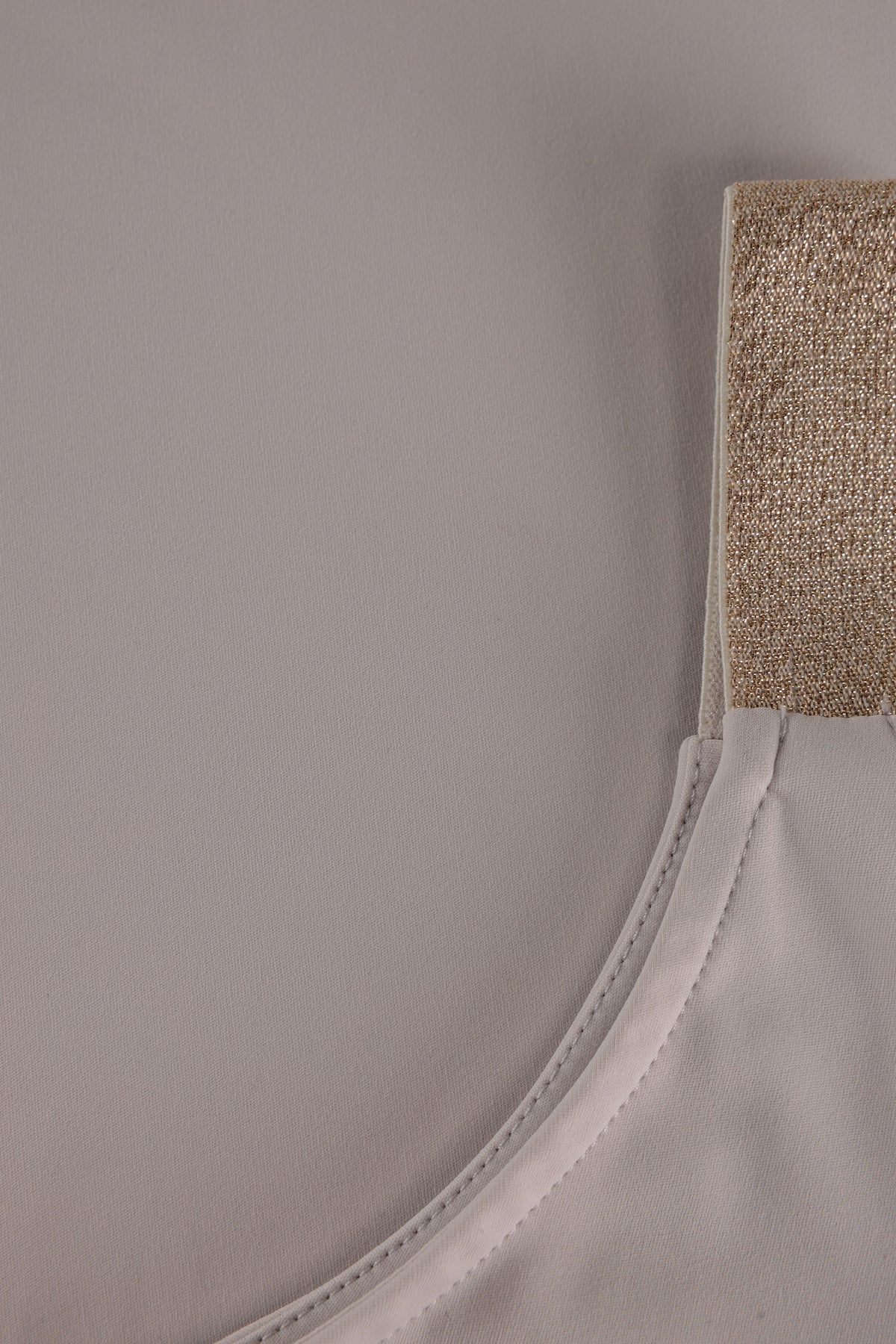 YYSalina Essential | Pastel Grey