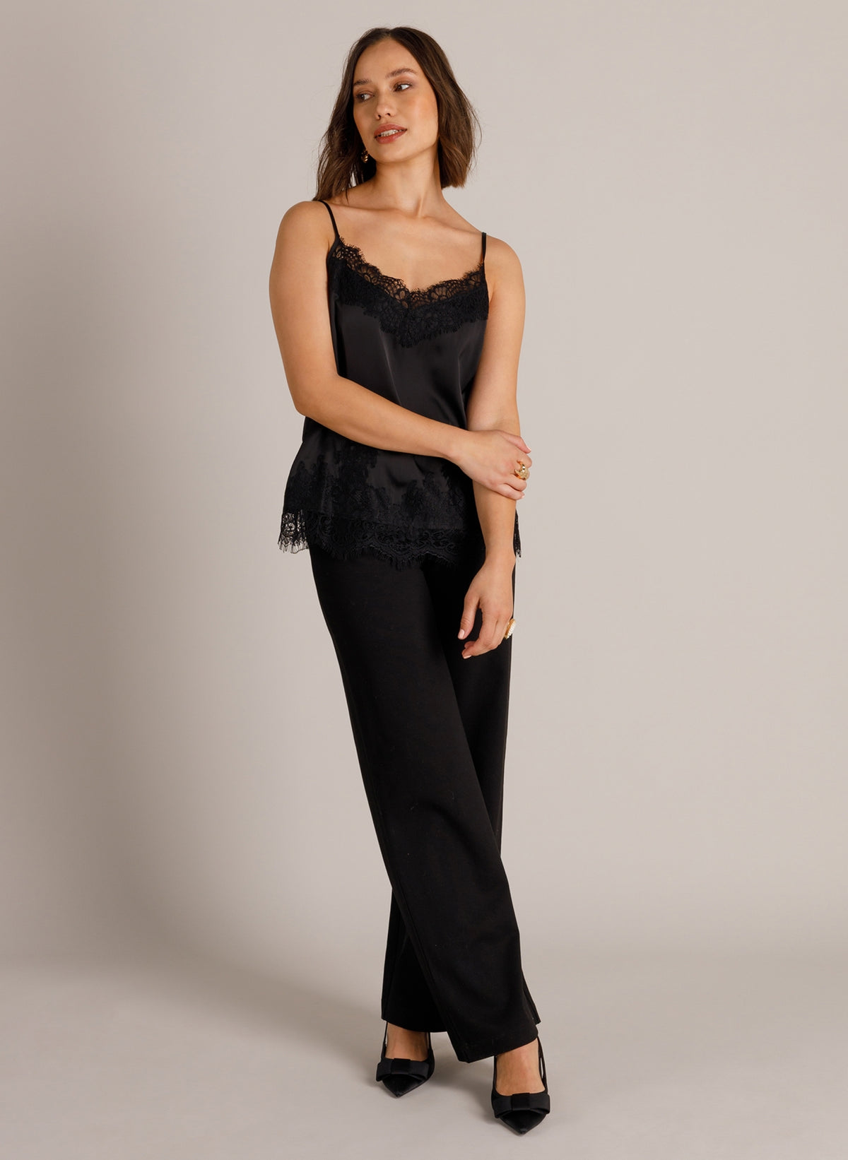 YYWeslie | Black
