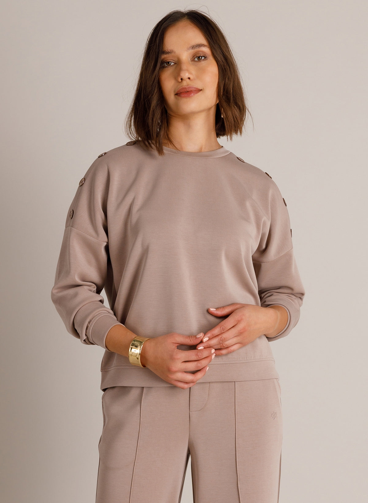 YYWynika | Taupe Grey