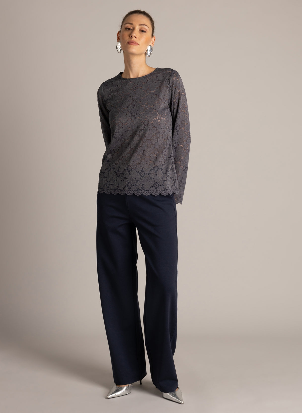 Diletta Essential | Warm Grey
