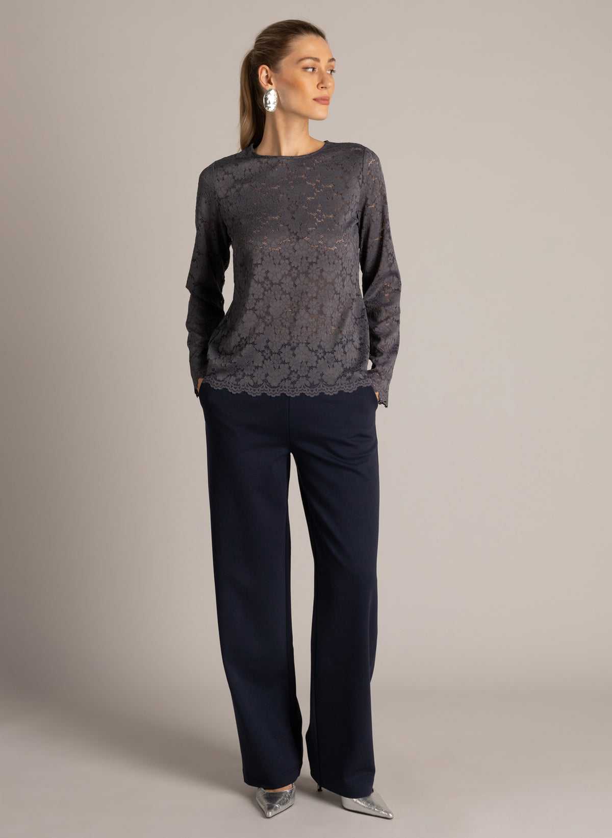 Diletta Essential | Warm Grey