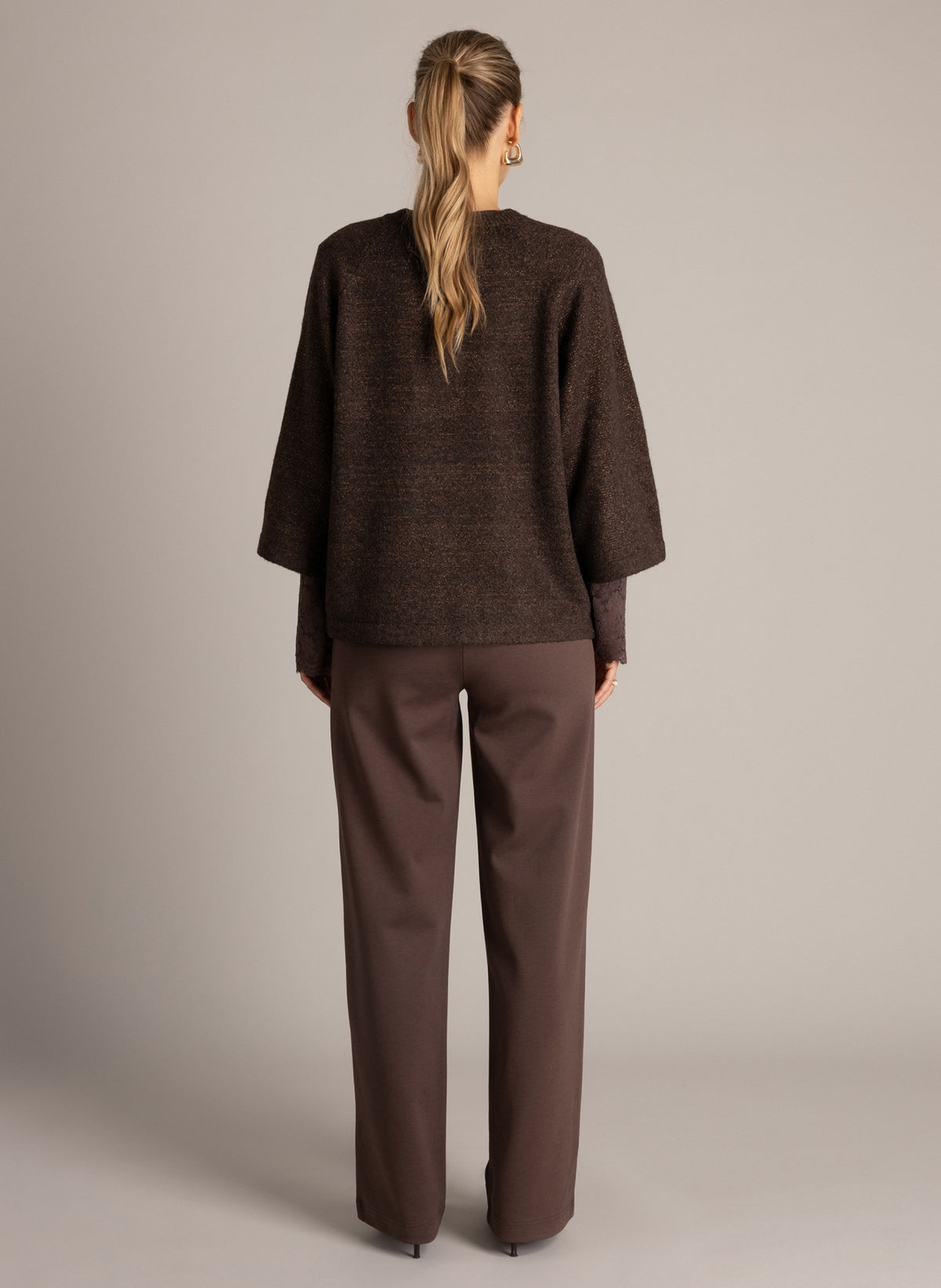 Ulia | Brown