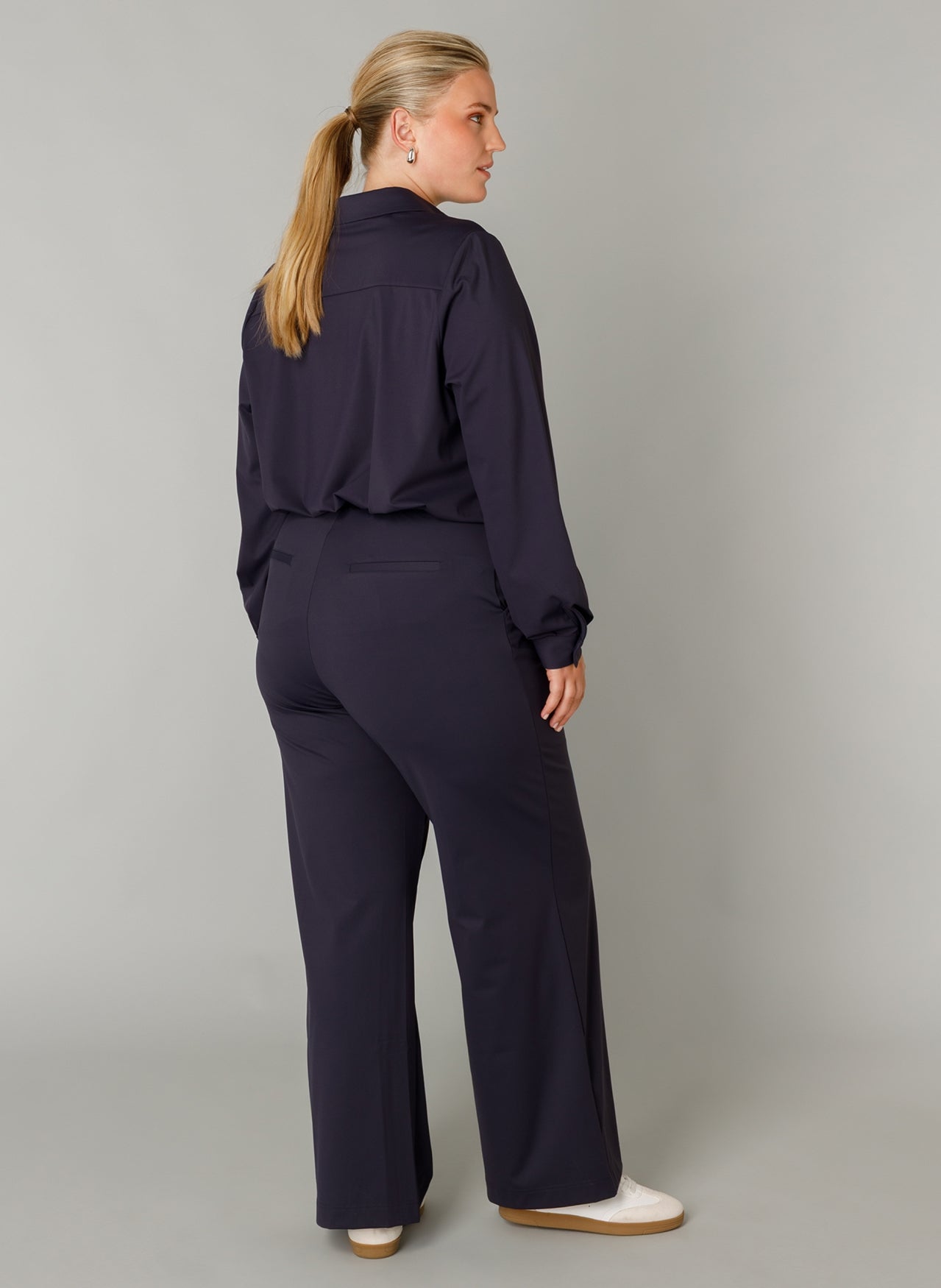 Robin Essential | Dark Navy