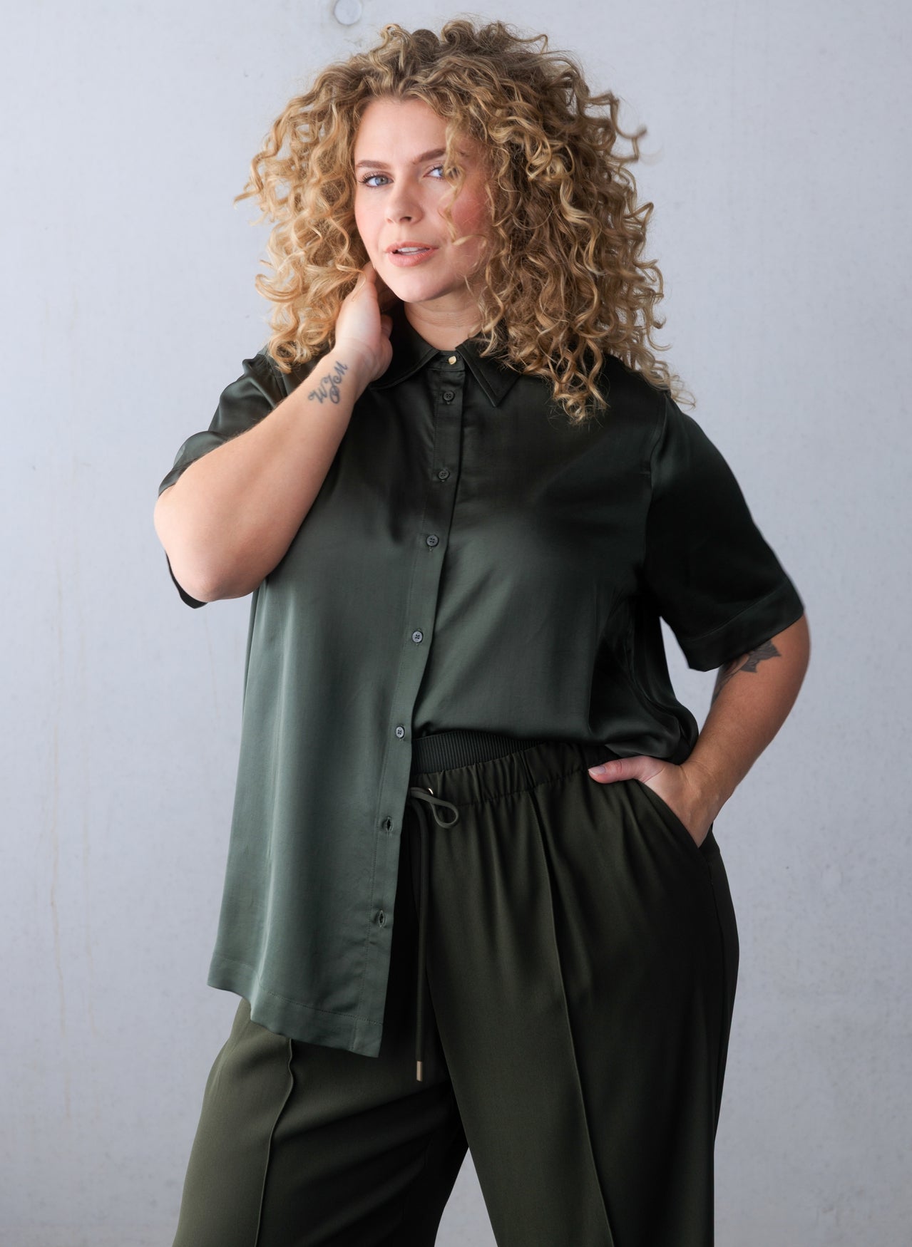 Gaia | Army Green