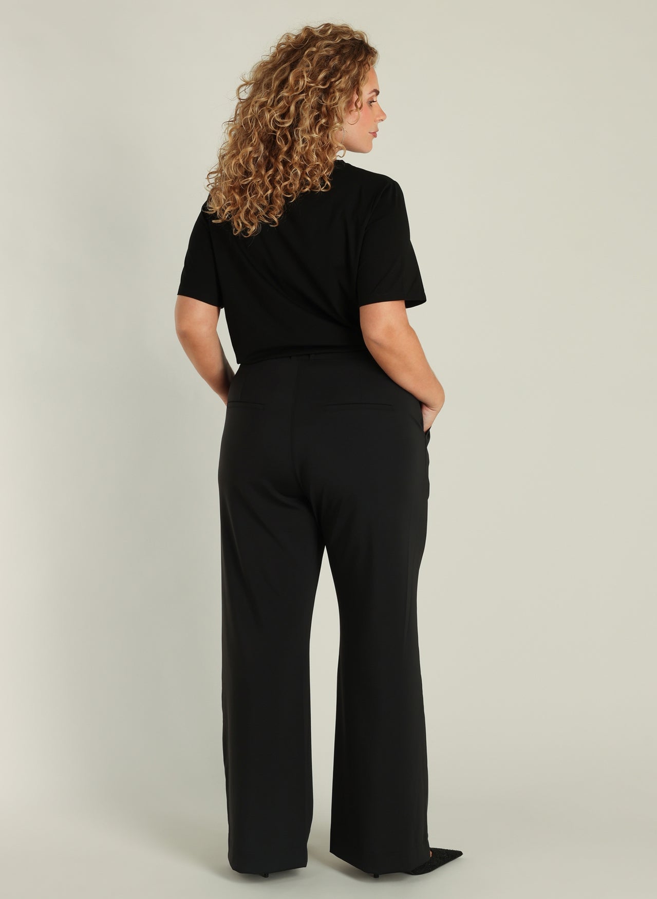 Gaelle | Black