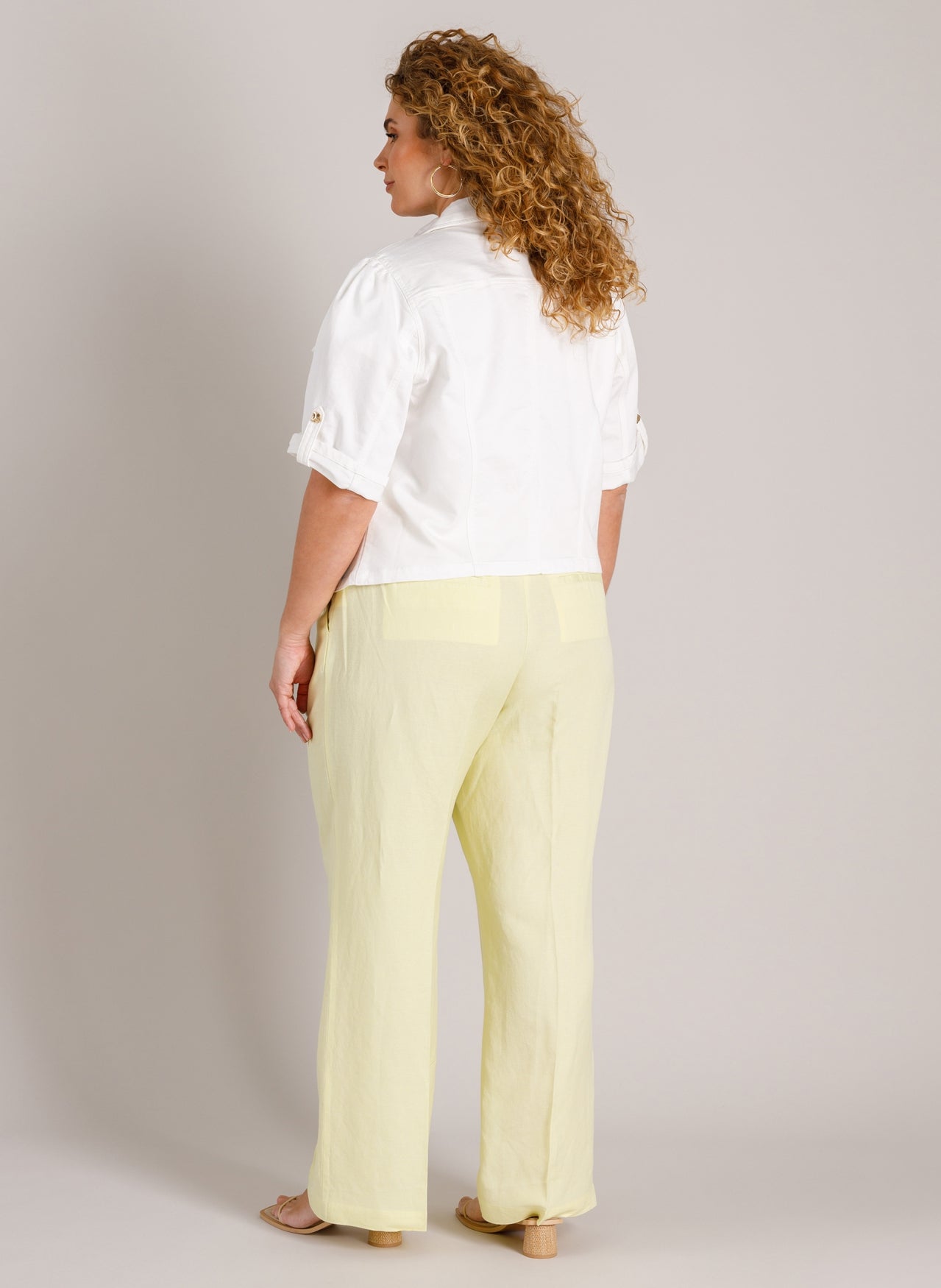 Wijnanda Essential | Off White