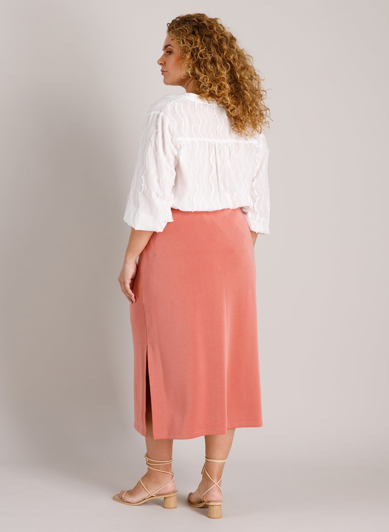 Luana | Off White